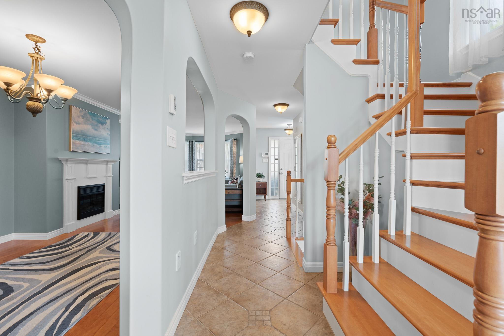 $549,999.00: 28 Woodhaven Close, Dartmouth