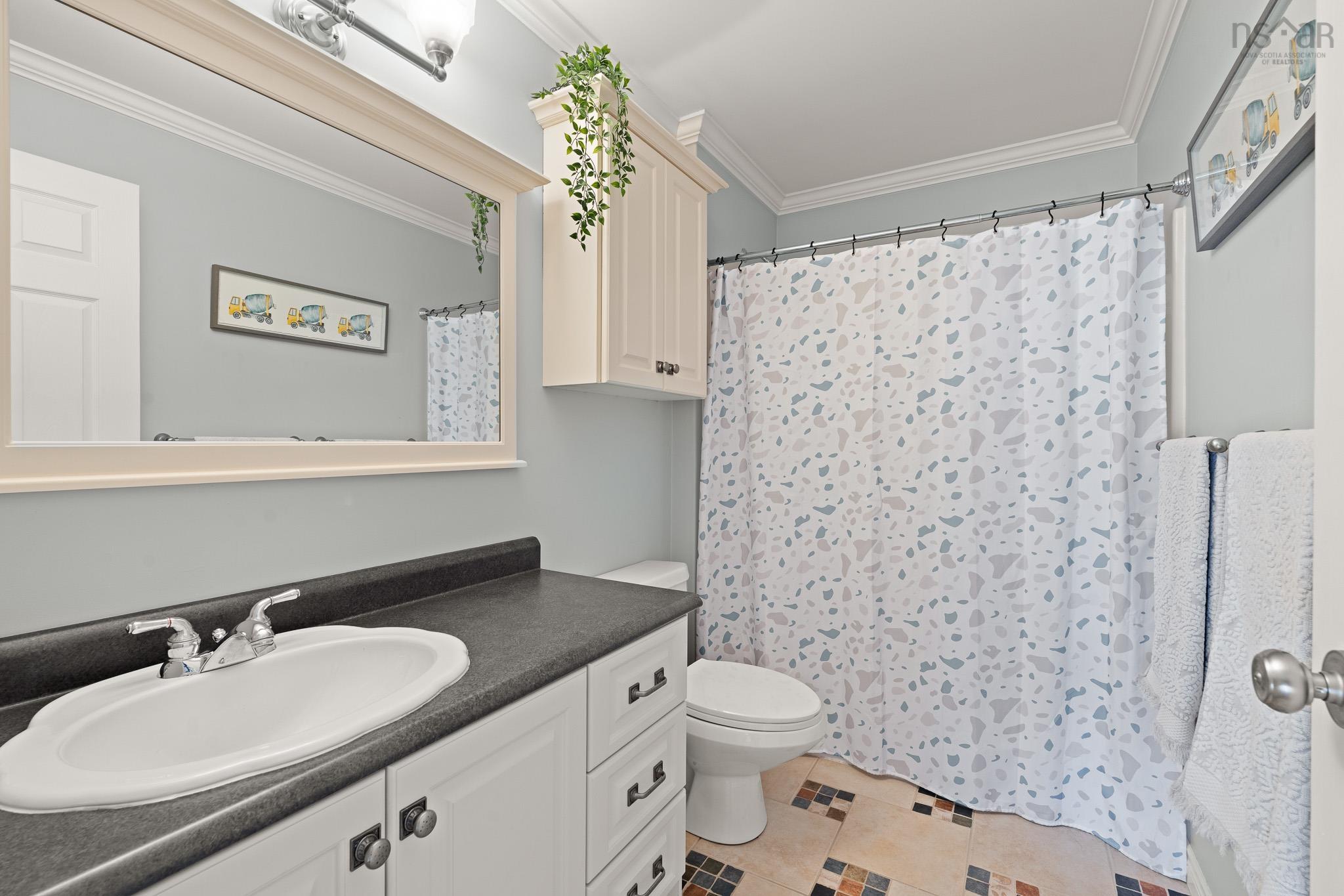 $549,999.00: 28 Woodhaven Close, Dartmouth