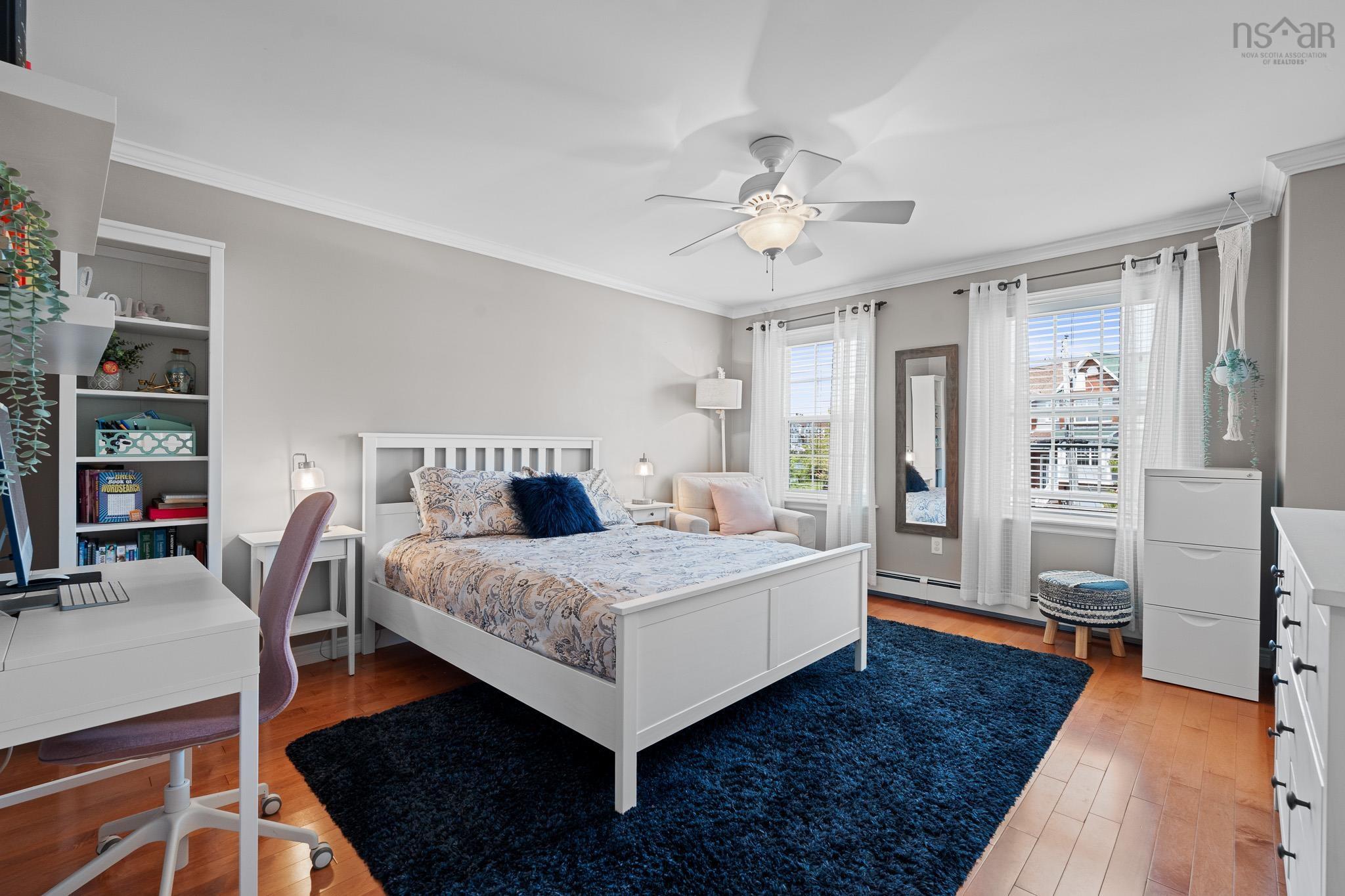 $549,999.00: 28 Woodhaven Close, Dartmouth