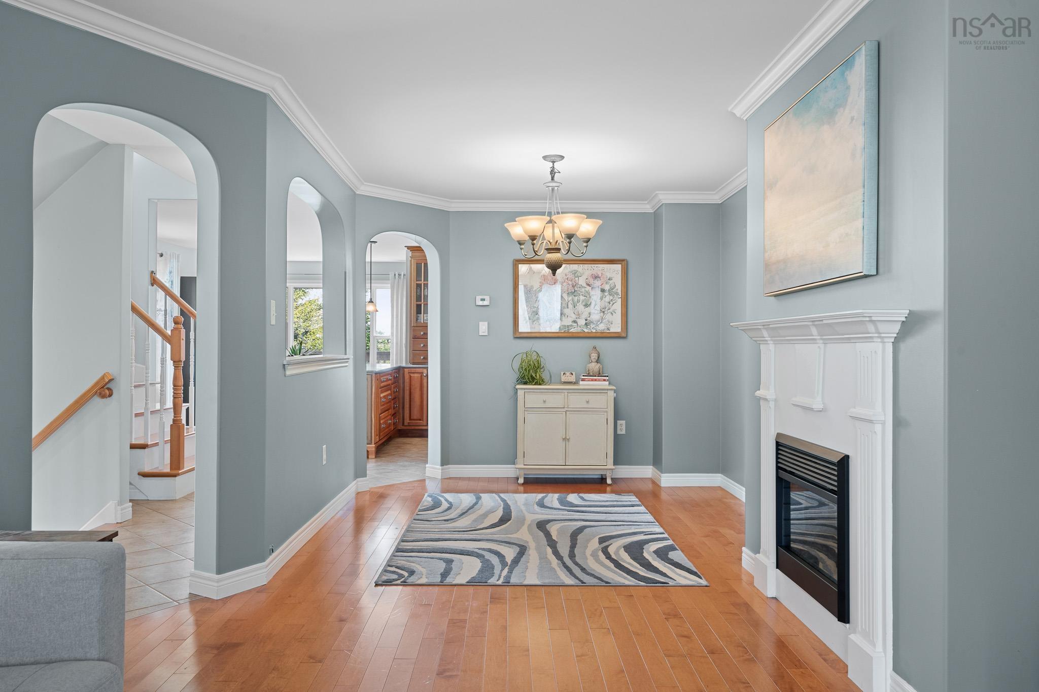 $549,999.00: 28 Woodhaven Close, Dartmouth