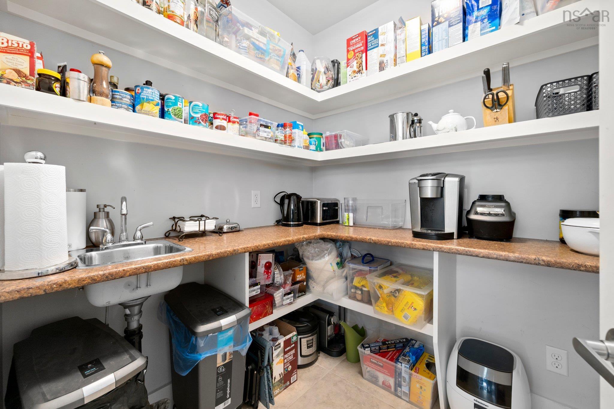 $1,019,500.00: 41 Royalfern Way, Bedford