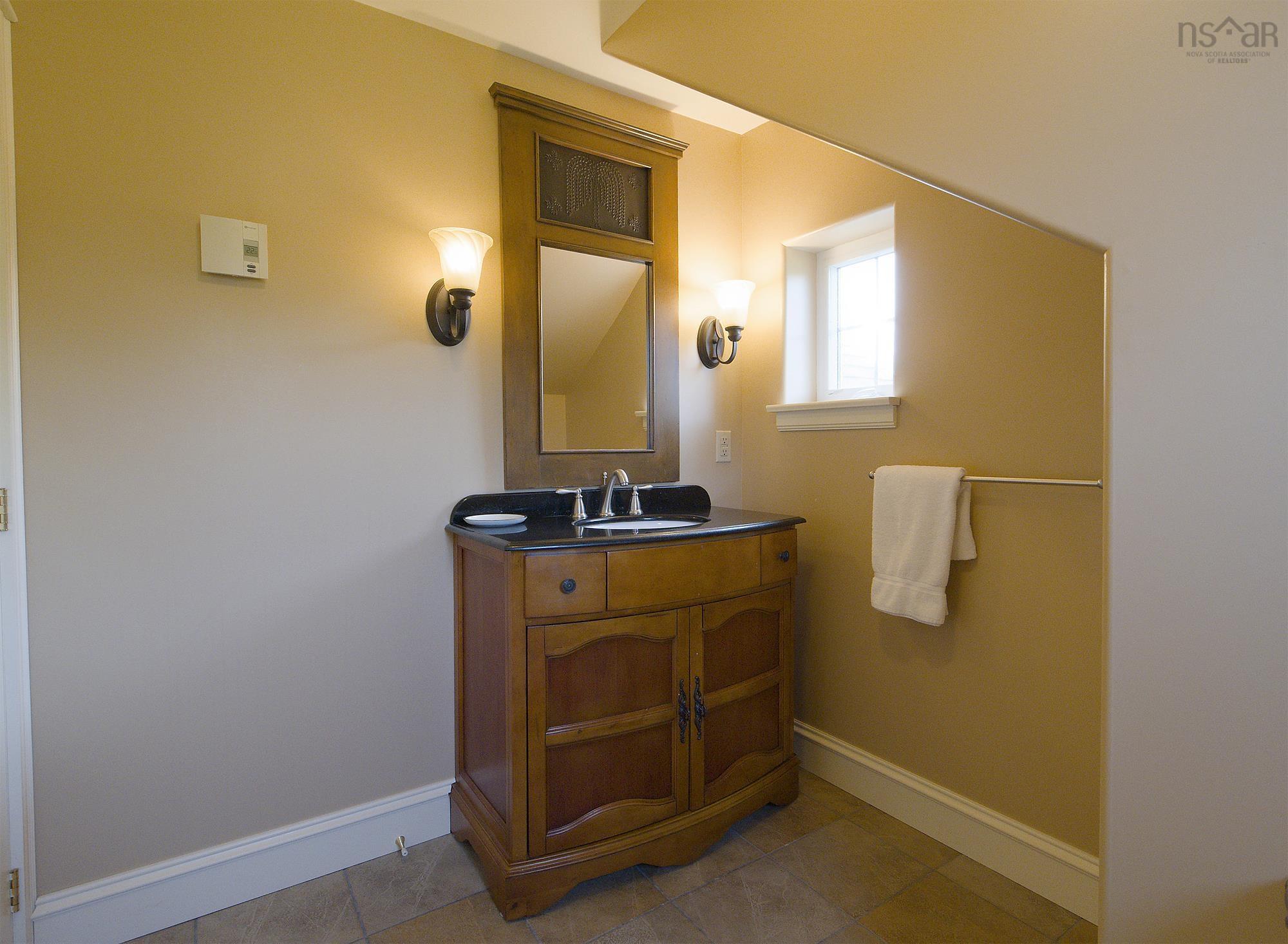 $549,900.00: 24 Chapel Street, Annapolis Royal