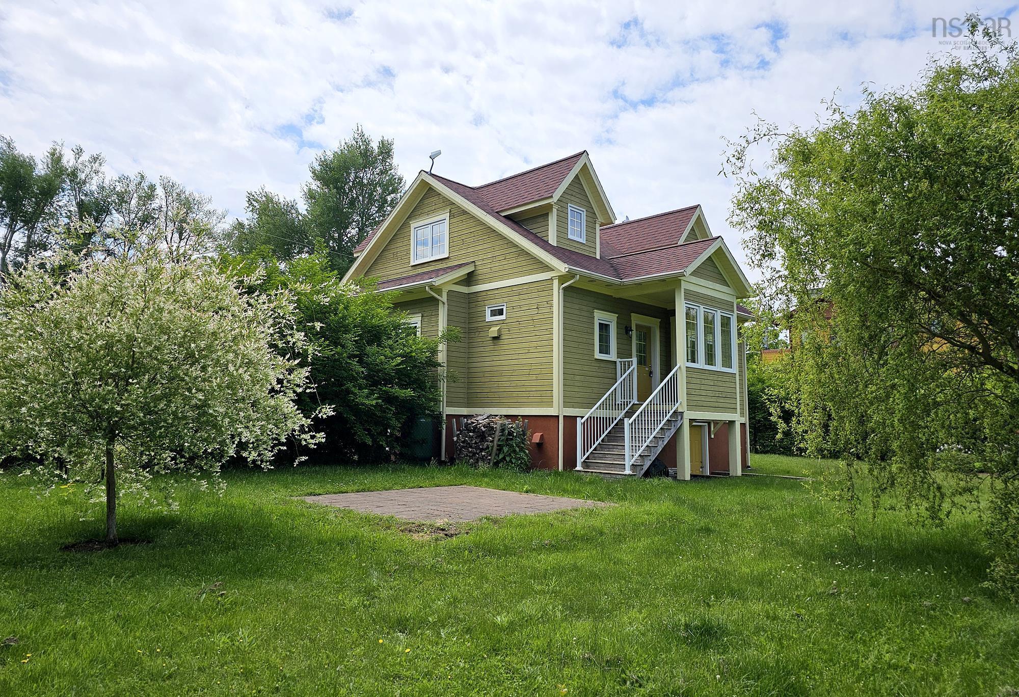 $549,900.00: 24 Chapel Street, Annapolis Royal