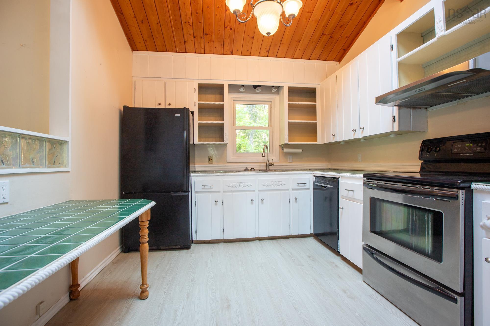 $549,900.00: 90 Concord Avenue, Fall River