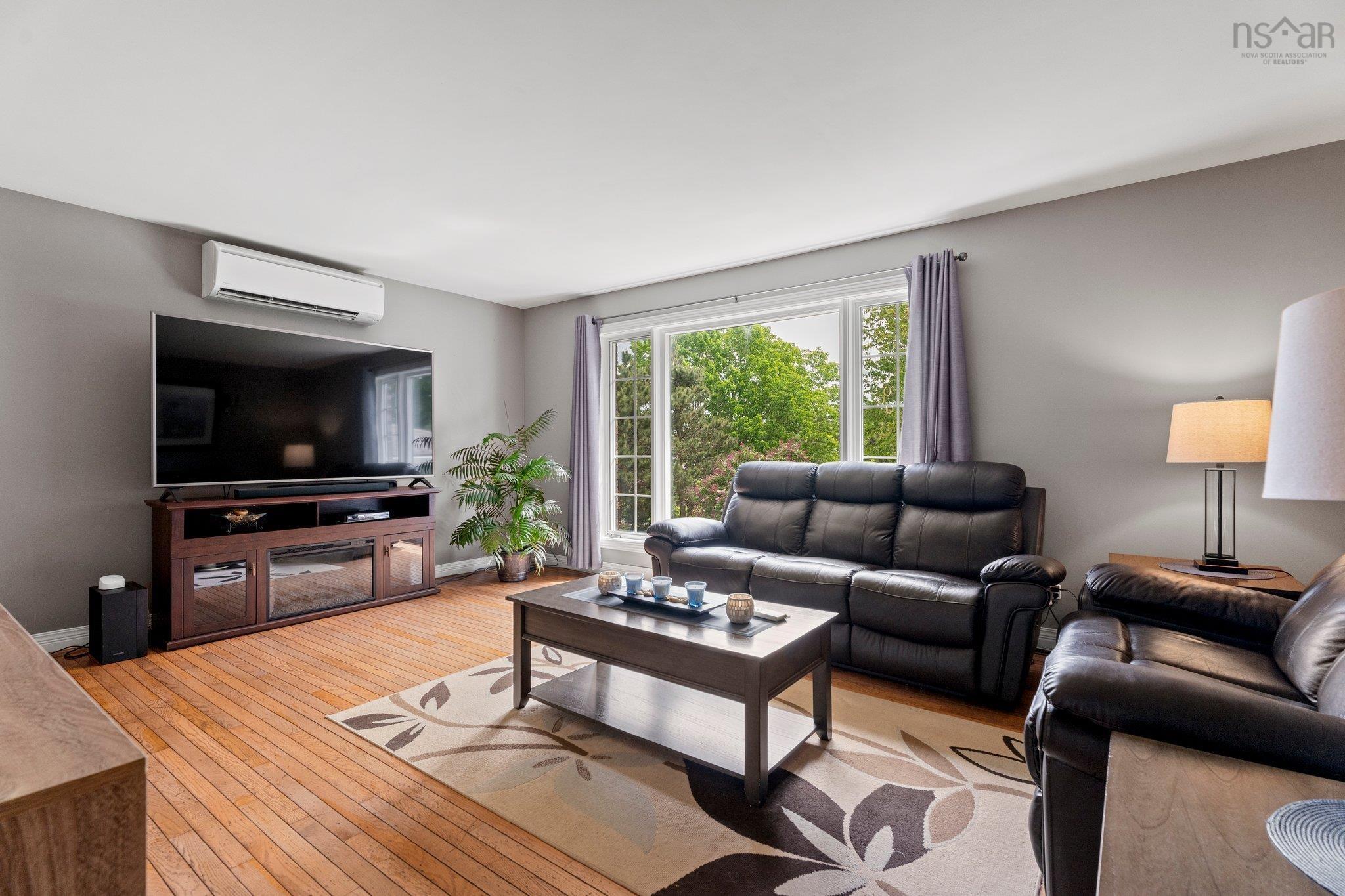 $499,900.00: 193 Glen Road, Mclellans Brook