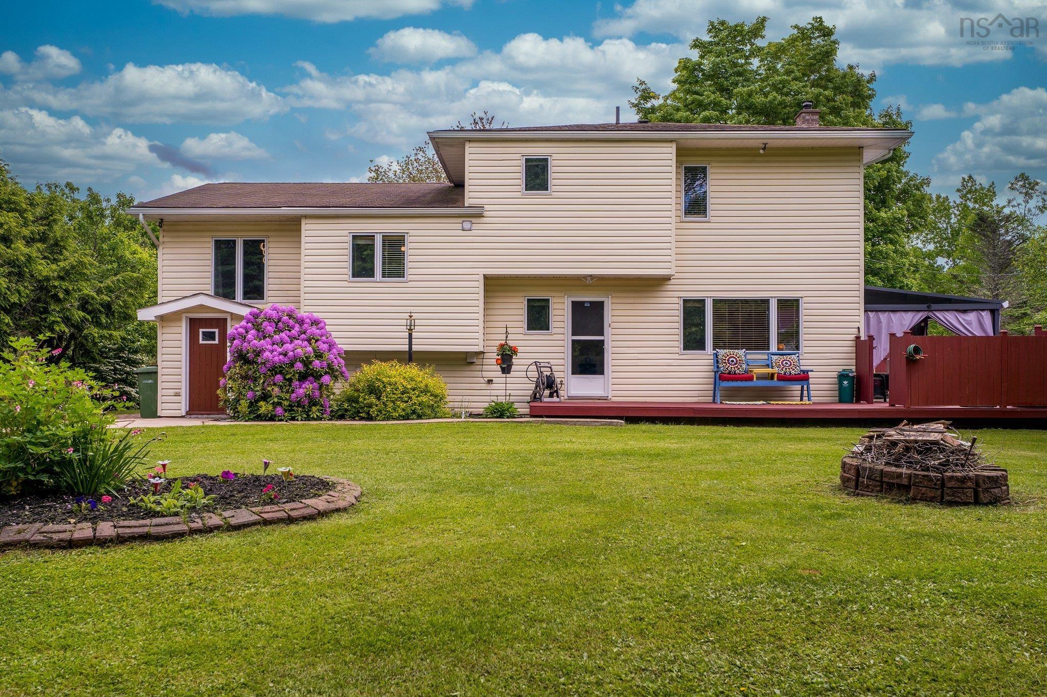 $499,900.00: 193 Glen Road, Mclellans Brook