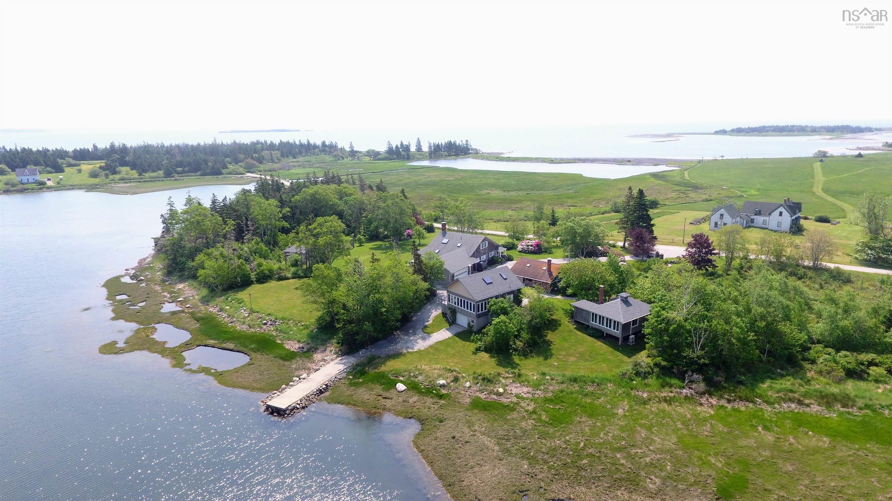 $1,650,000.00: 61 Lockes Island Road, Lower Jordan Bay