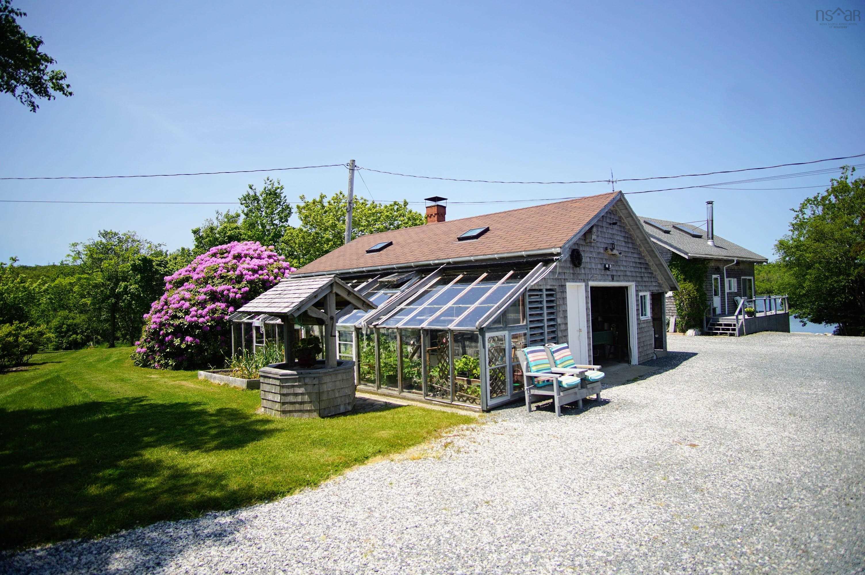 $1,650,000.00: 61 Lockes Island Road, Lower Jordan Bay