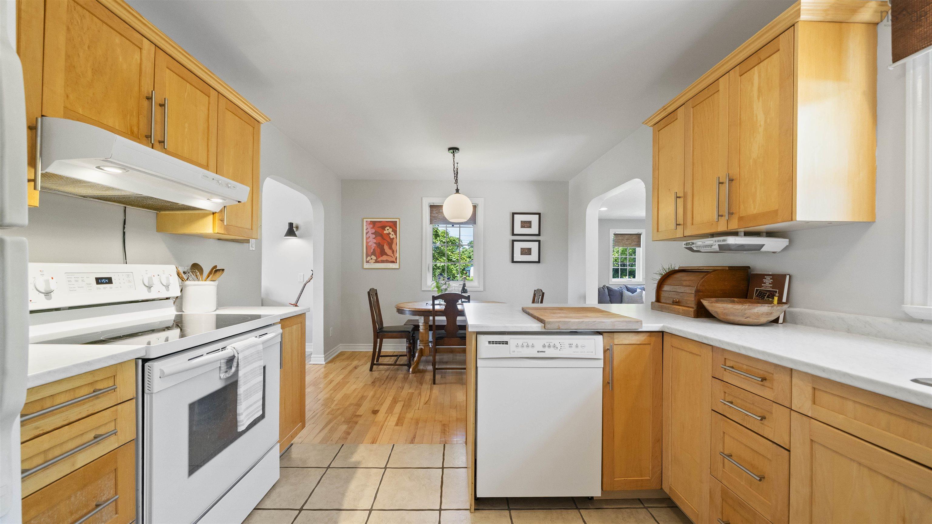 $589,900.00: 824 Herring Cove Road, Herring Cove