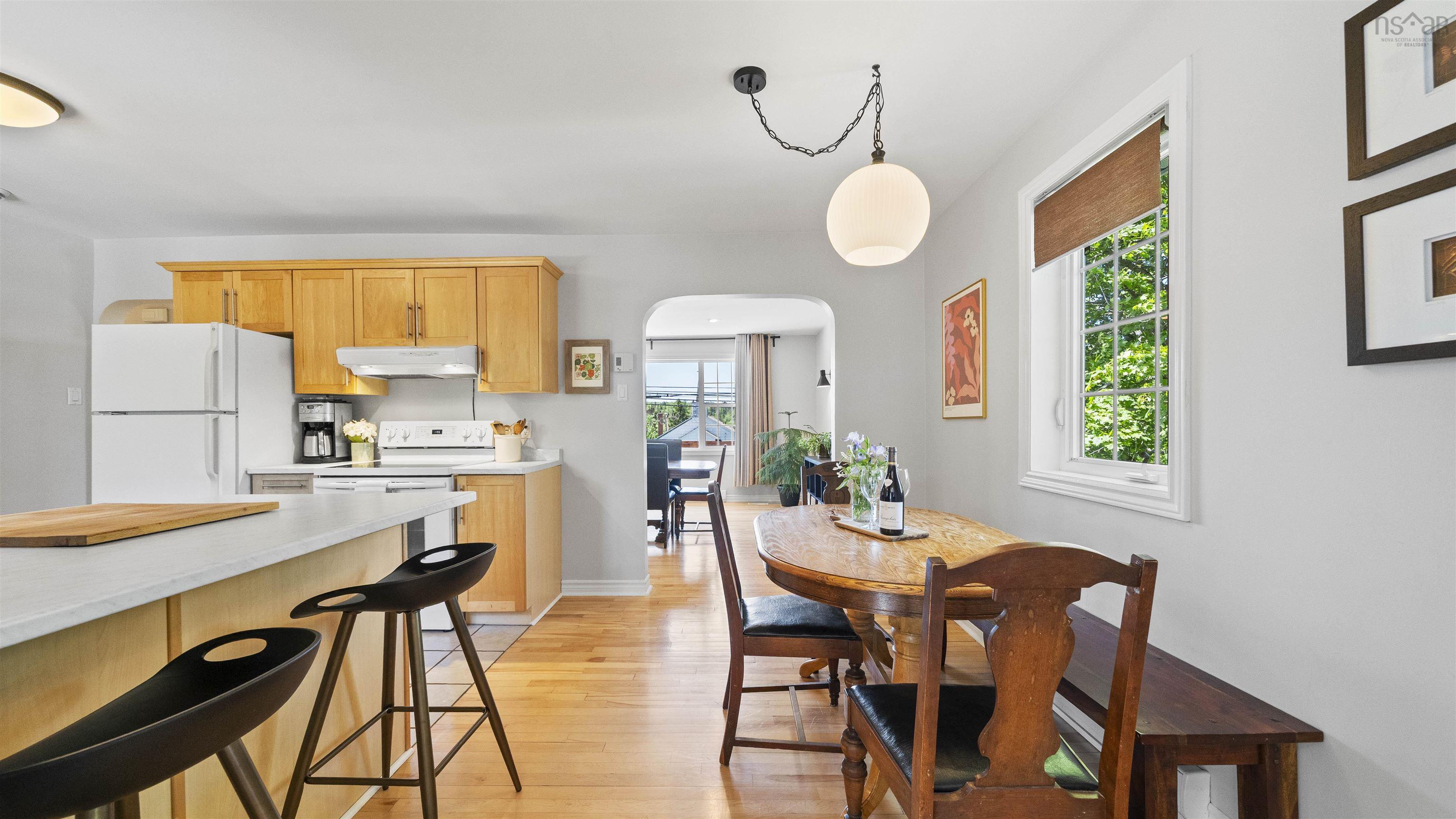 $589,900.00: 824 Herring Cove Road, Herring Cove