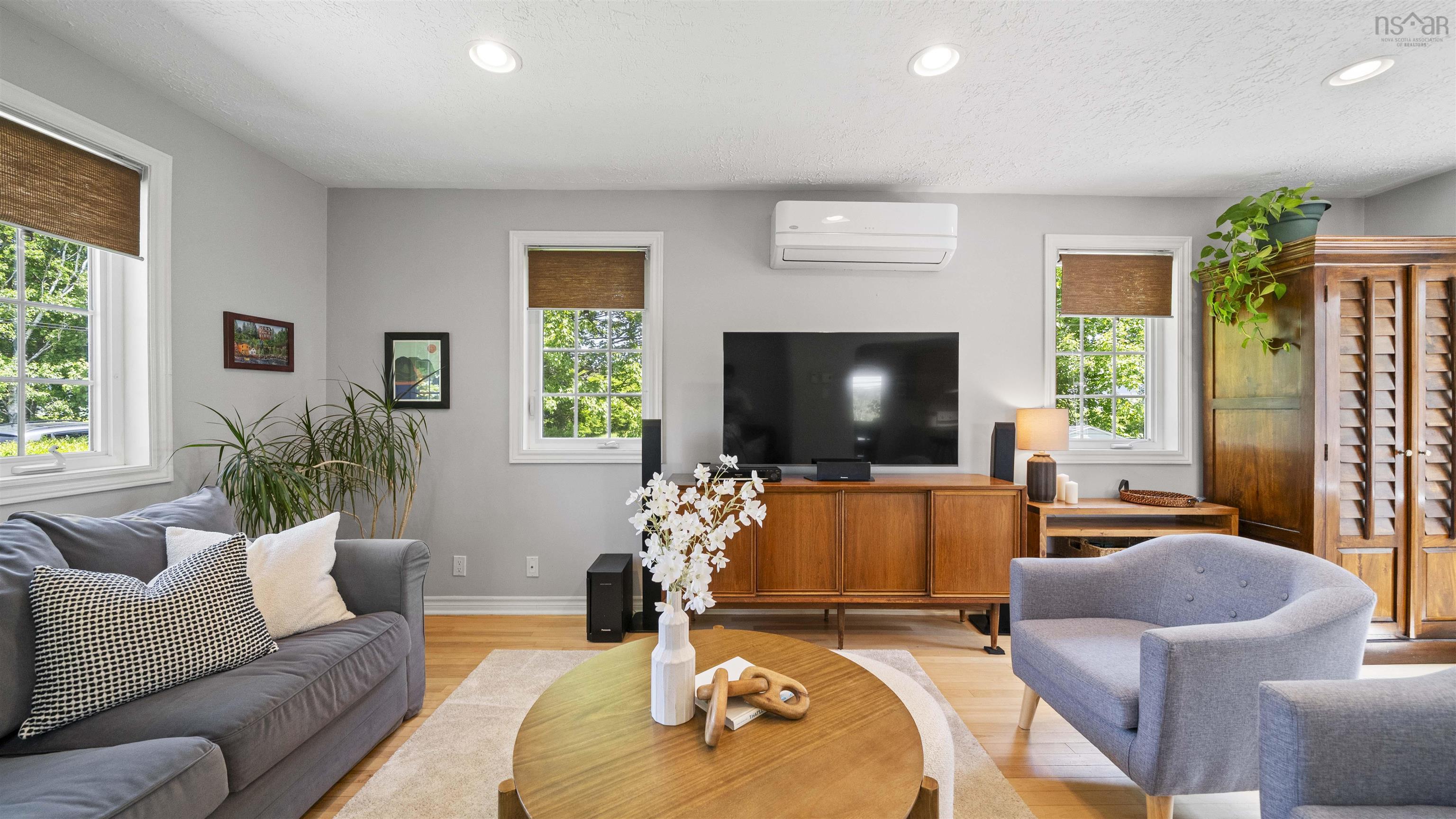 $589,900.00: 824 Herring Cove Road, Herring Cove