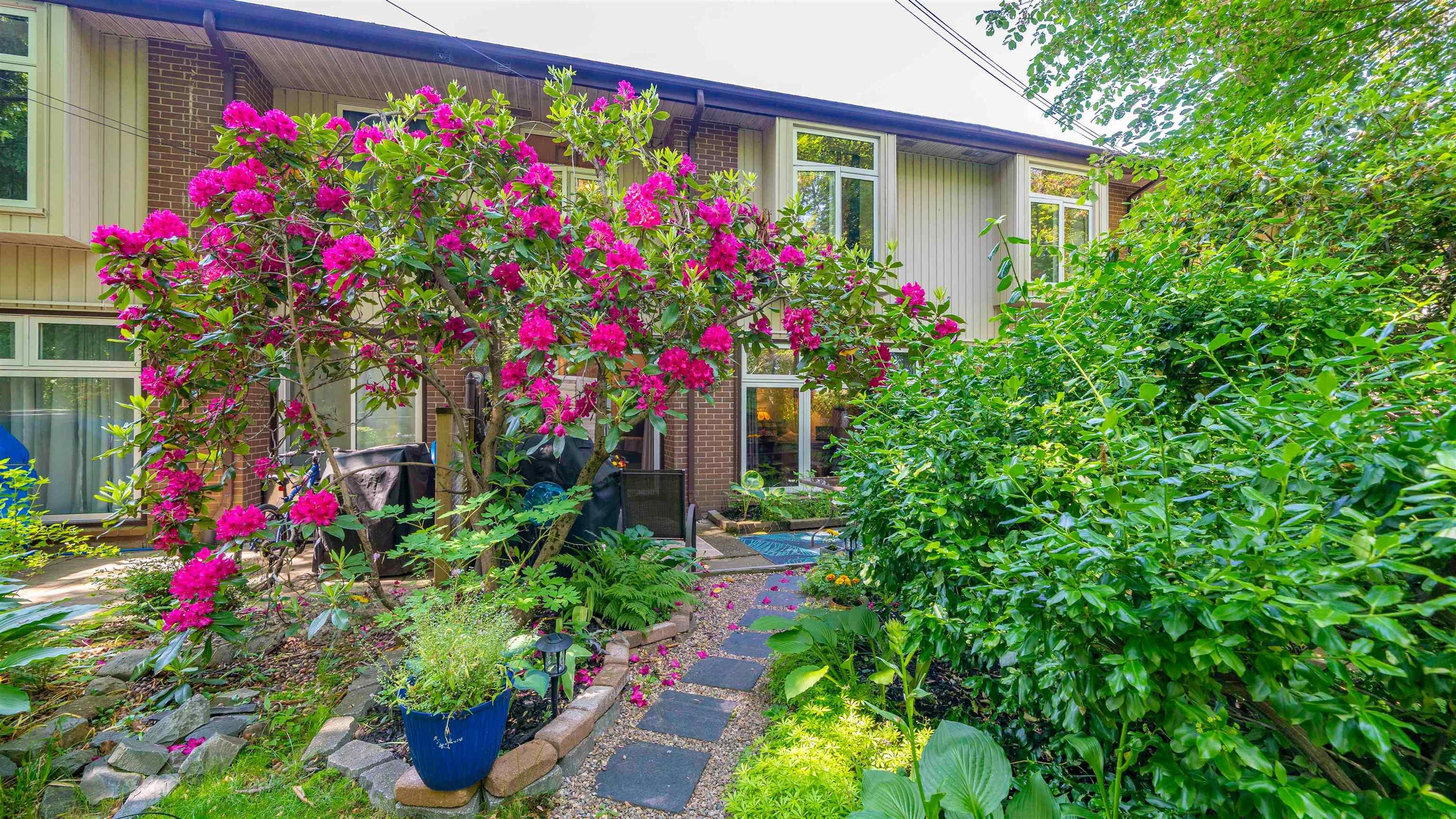 $479,900.00: 36 Garden Court Terrace, Dartmouth