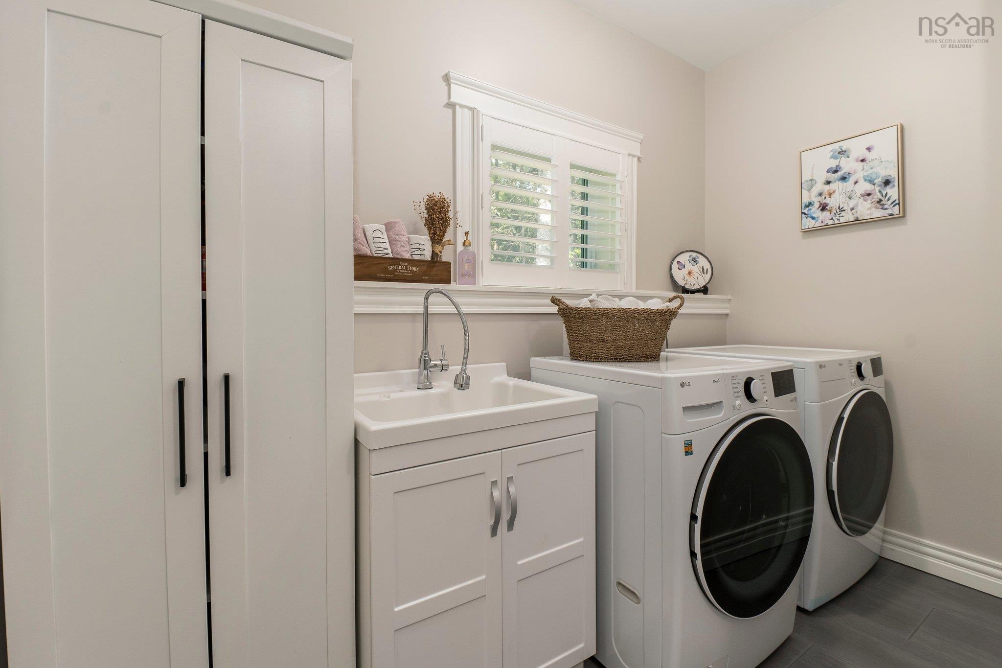 331 Masons Point Road, Head of St. Margarets Bay, NS (MLS 202515058)