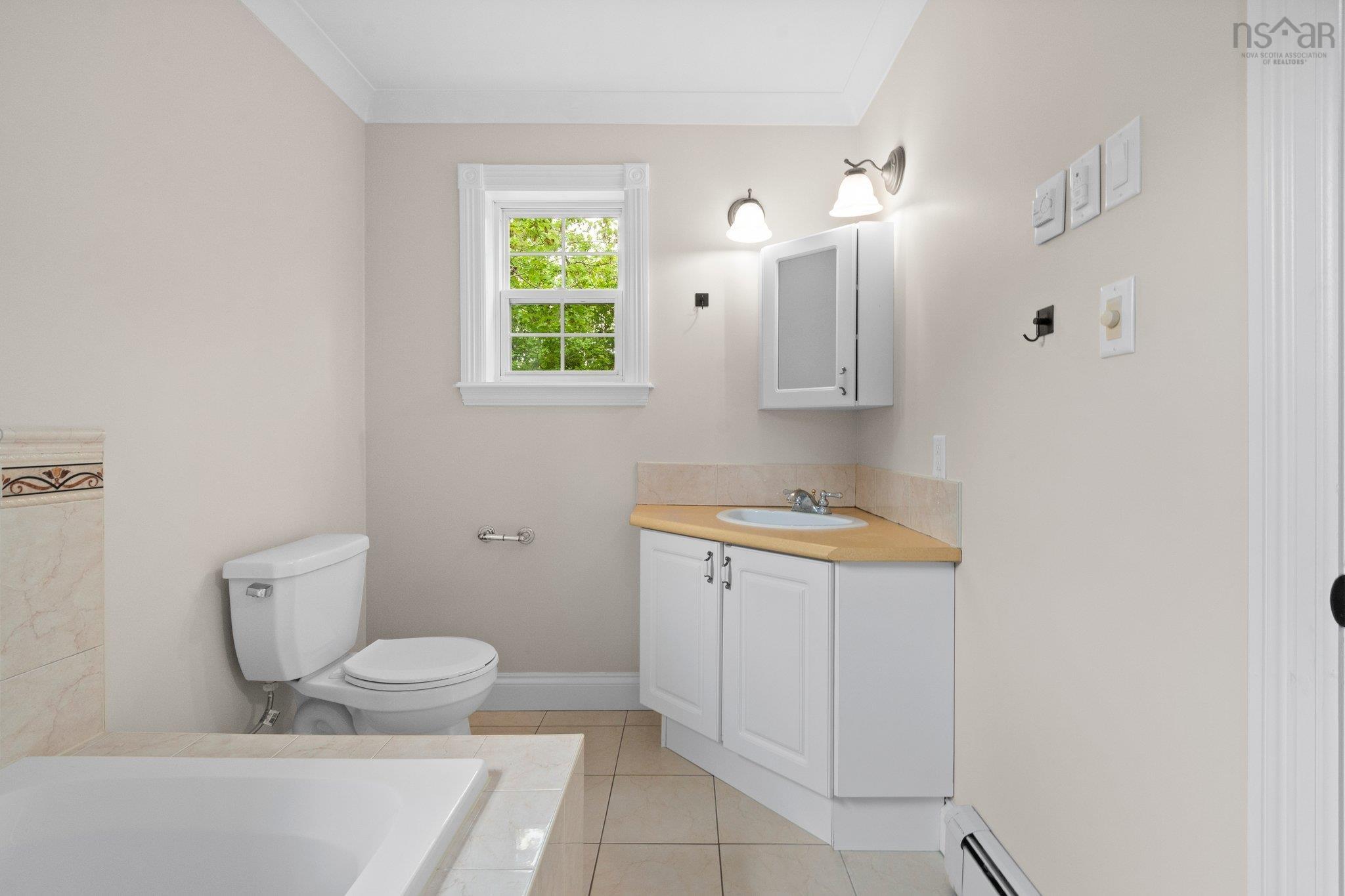 $649,900.00: 105 Birch Hill Court, Middle Sackville