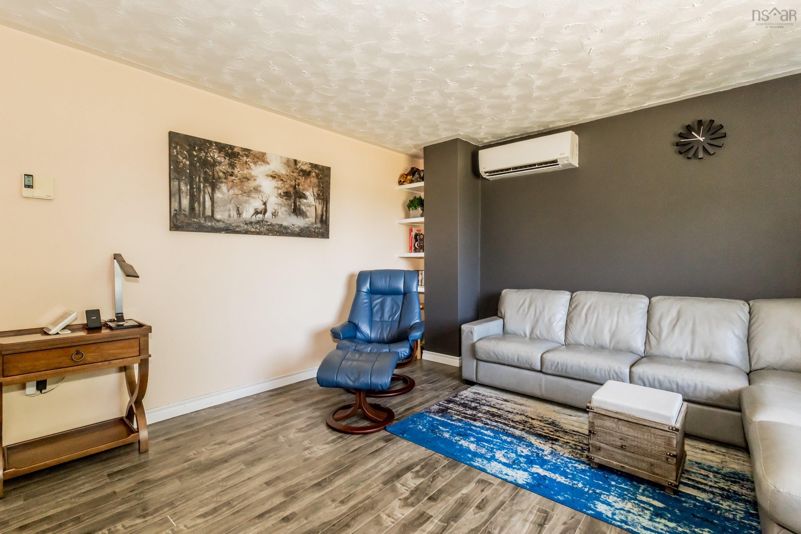 $349,900.00: 1884 Greenwood Road, Kingston