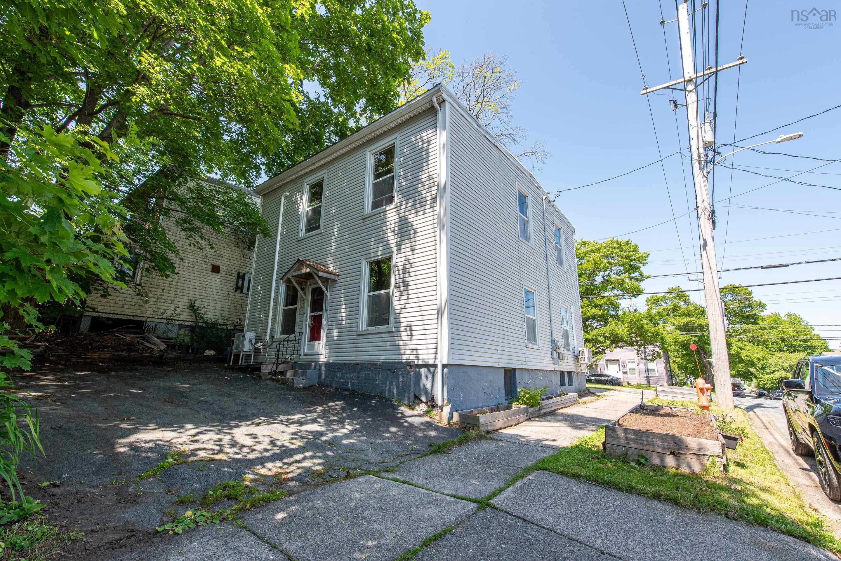 $679,900.00: 3202 Agricola Street, Halifax