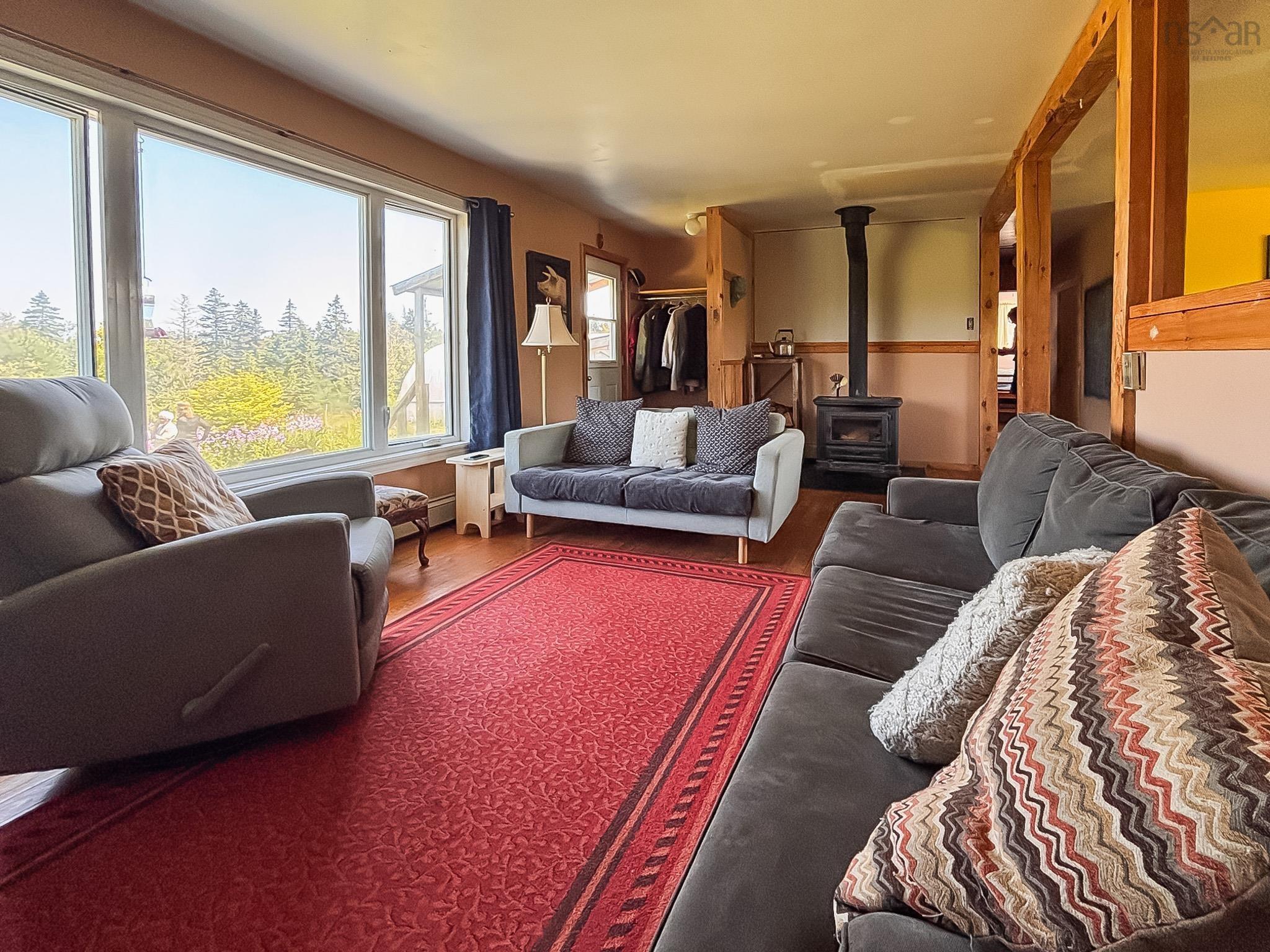 $399,900.00: 103 Chestnut Road, West Dublin