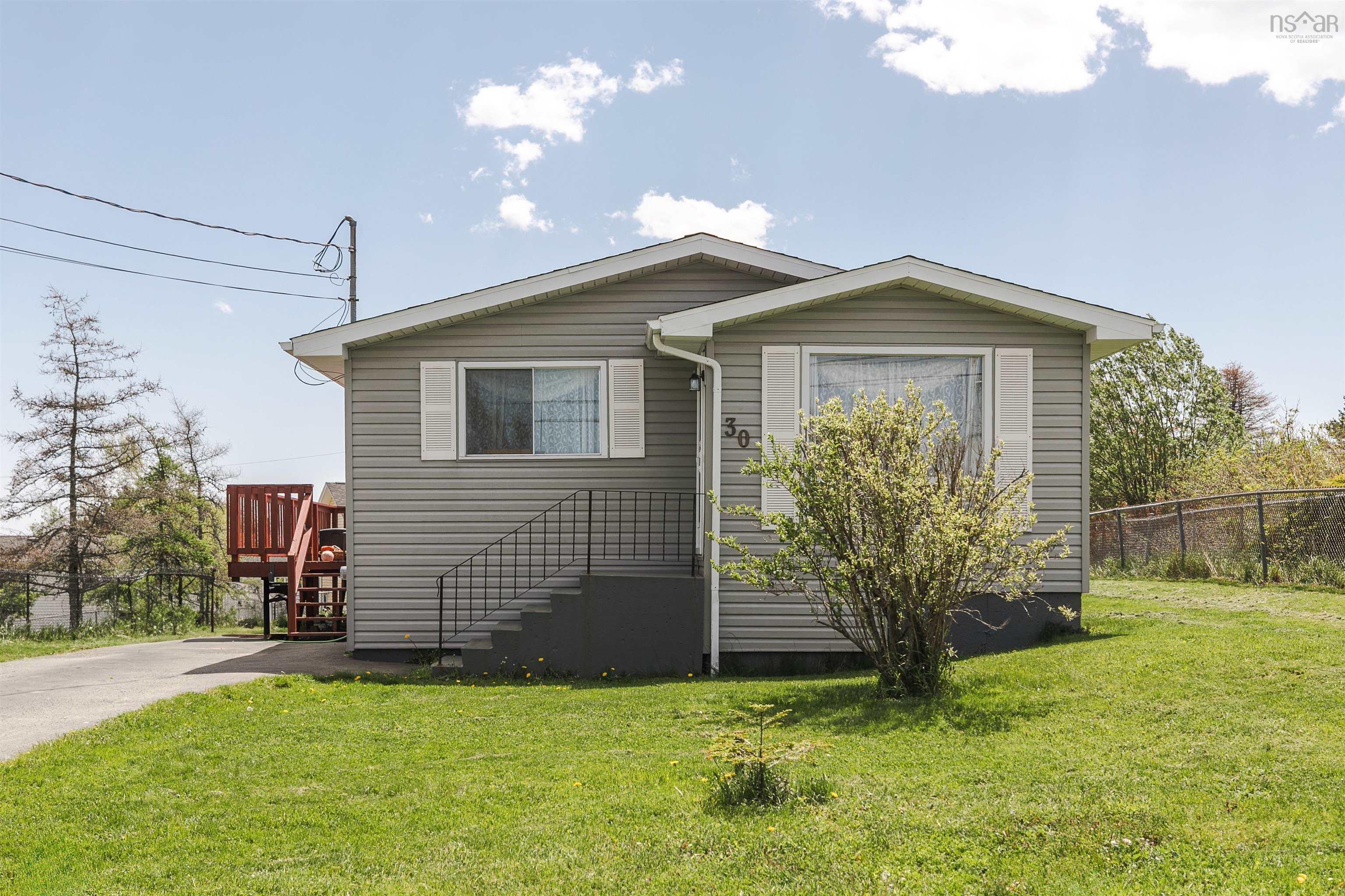 $449,900.00: 30 Lanarkshire, Cole Harbour