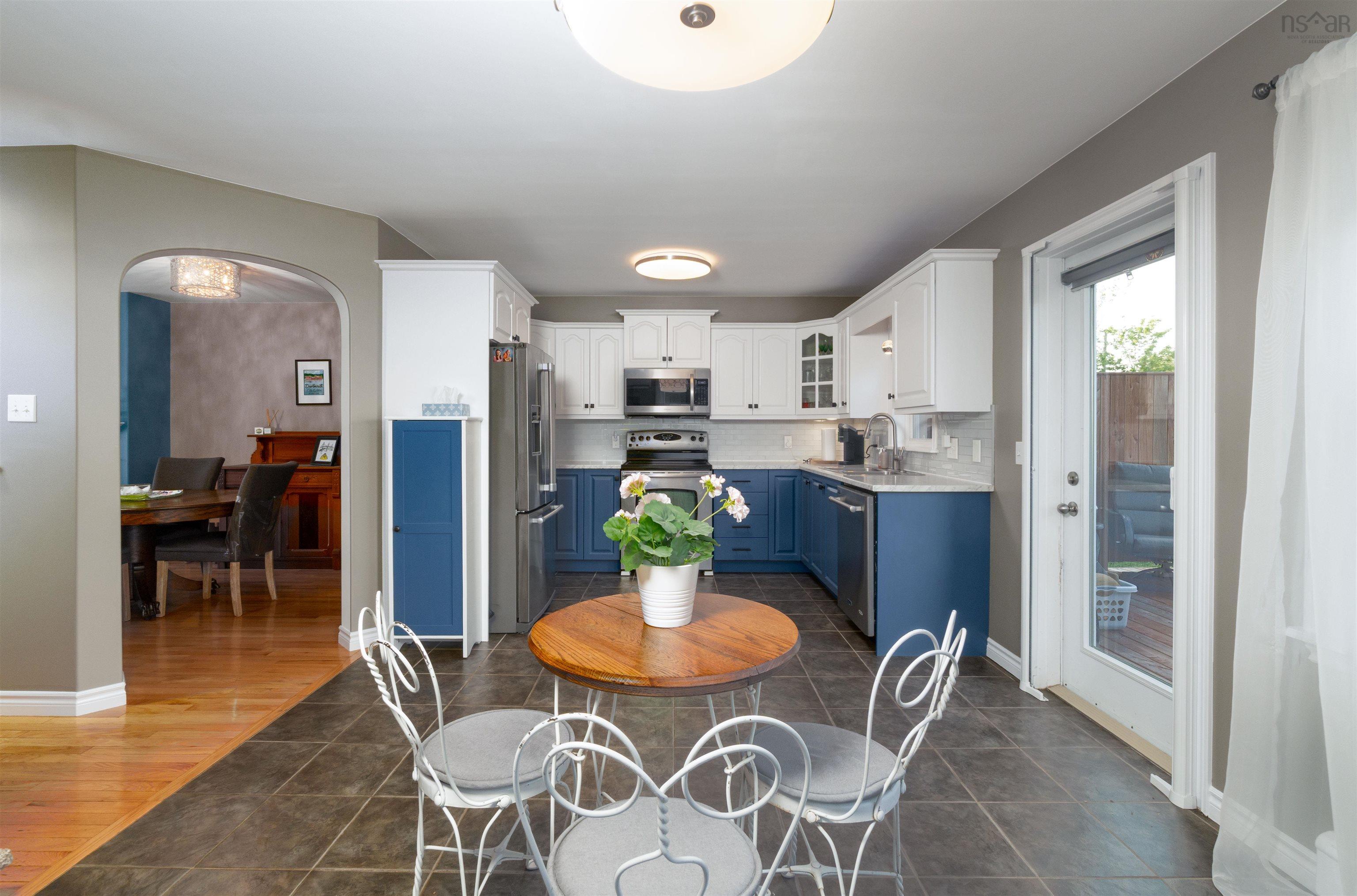 $549,900.00: 31 Woodhaven Close, Dartmouth