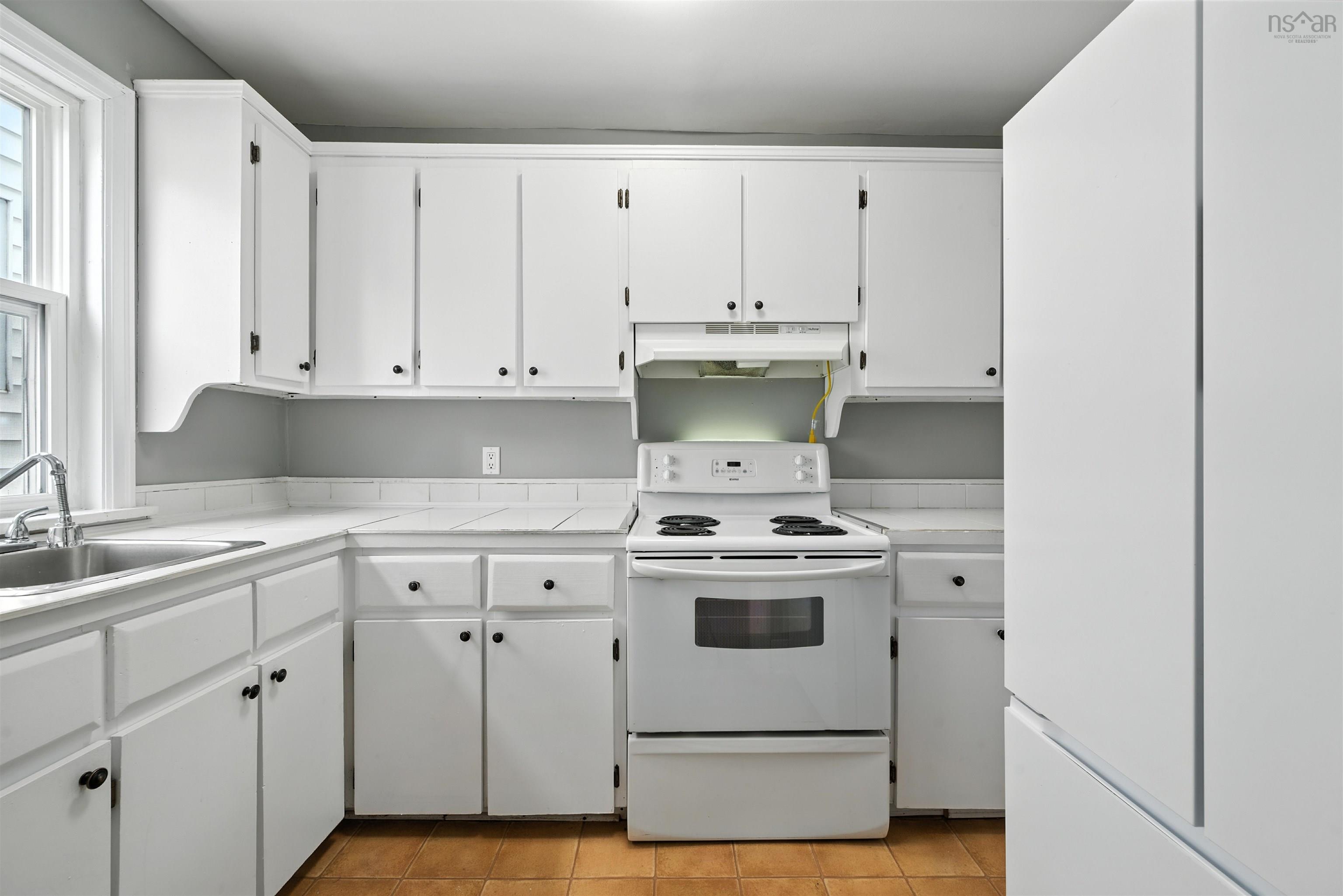 $920,000.00: 6944 Leppert Street, Halifax