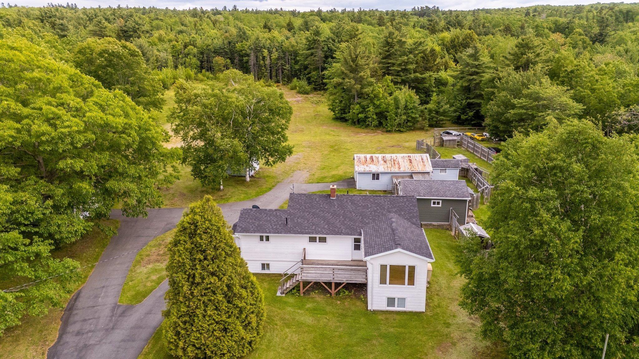 $495,000.00: 72 New Canaan Road, Canaan