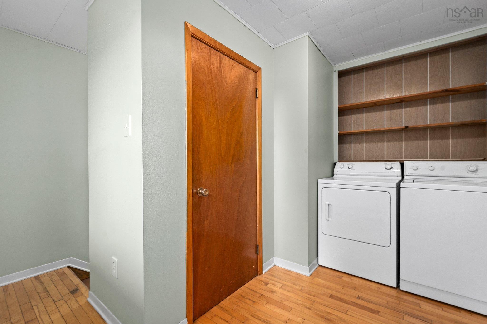 $495,000.00: 72 New Canaan Road, Canaan