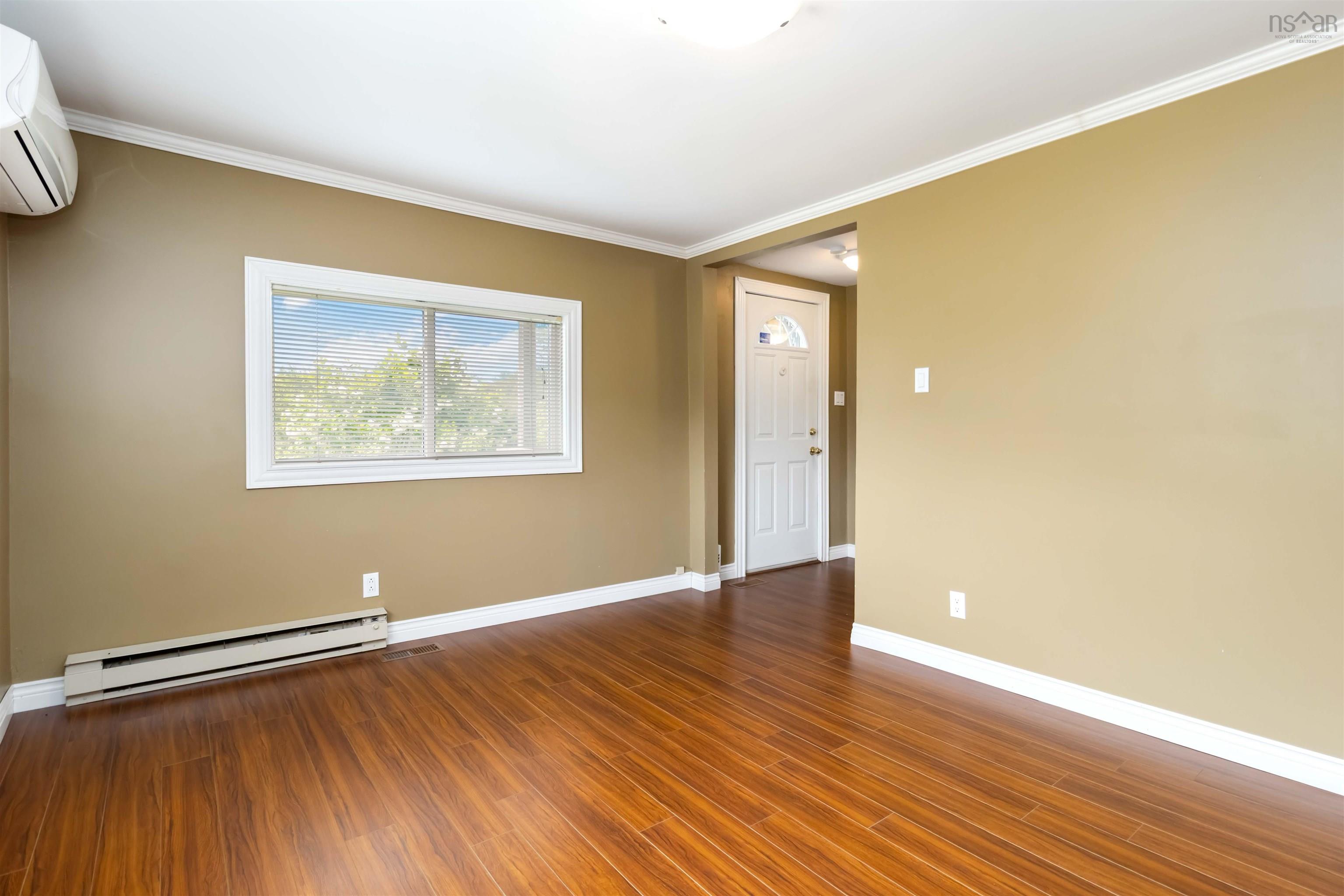 $474,000.00: 940 210 Highway, Waterloo