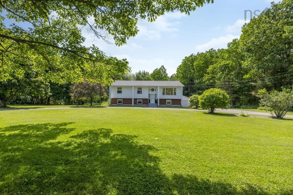 $487,500.00: 1803 Gerald Drive Drive, Coldbrook