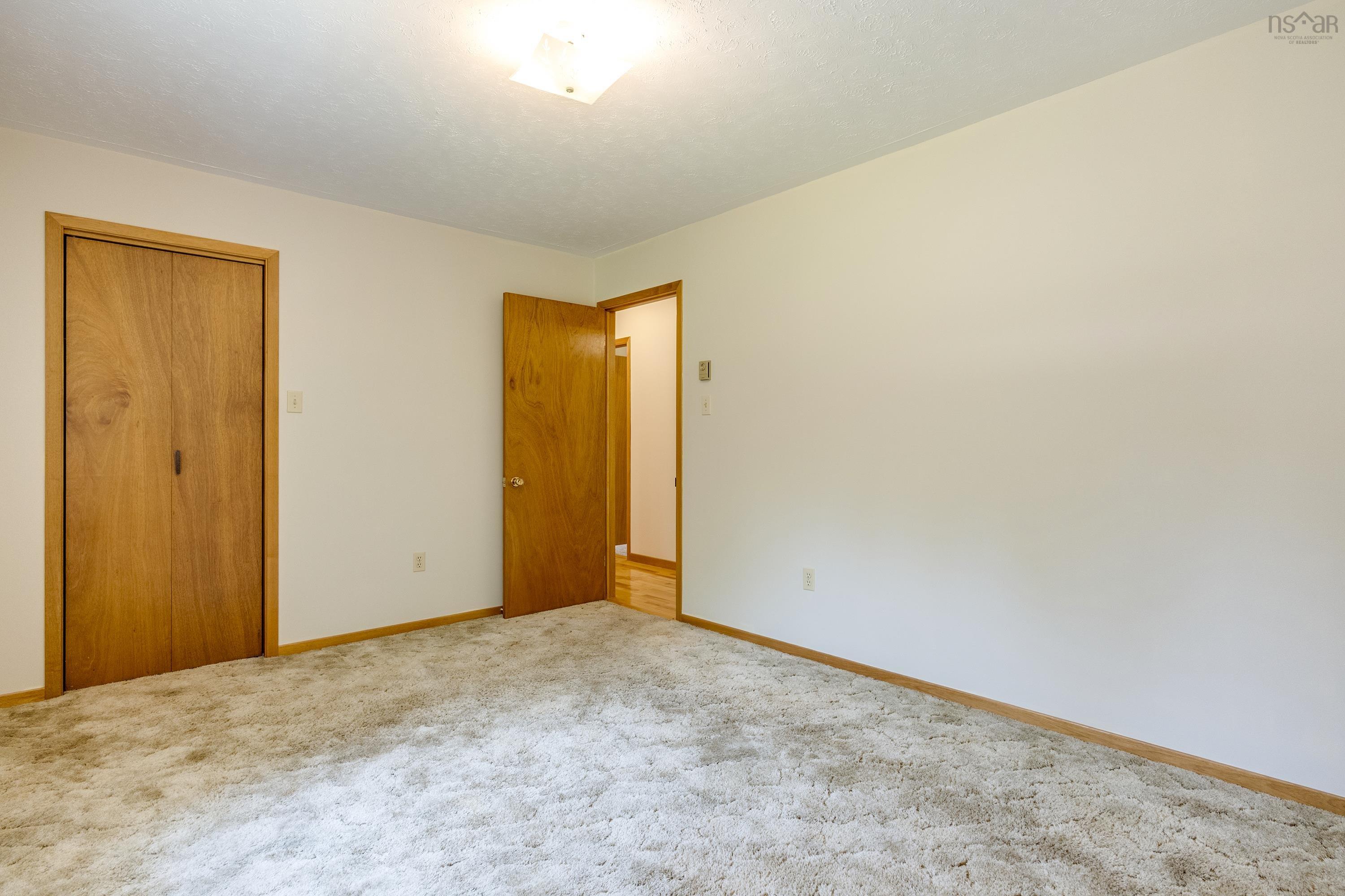 $487,500.00: 1803 Gerald Drive Drive, Coldbrook