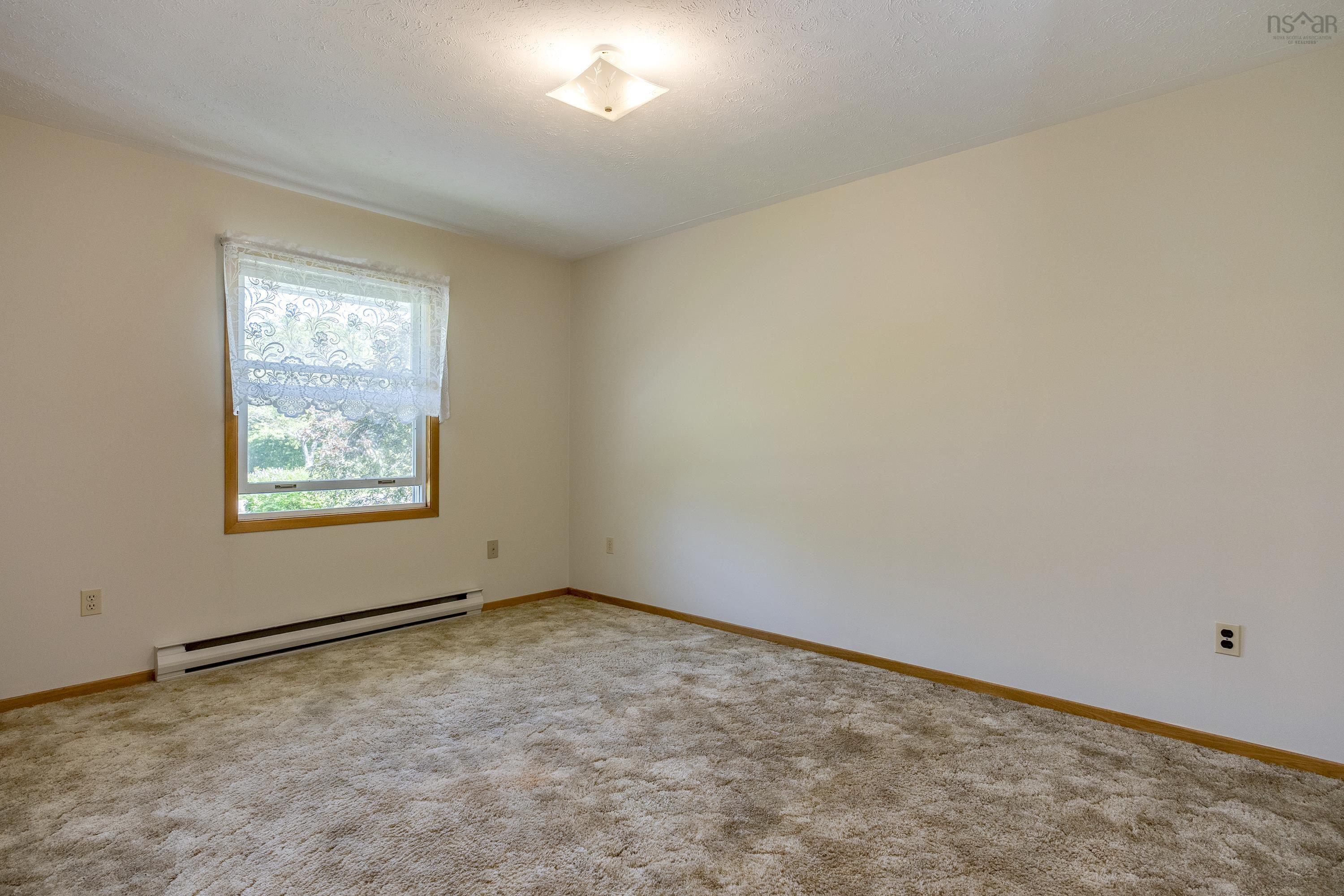 $487,500.00: 1803 Gerald Drive Drive, Coldbrook