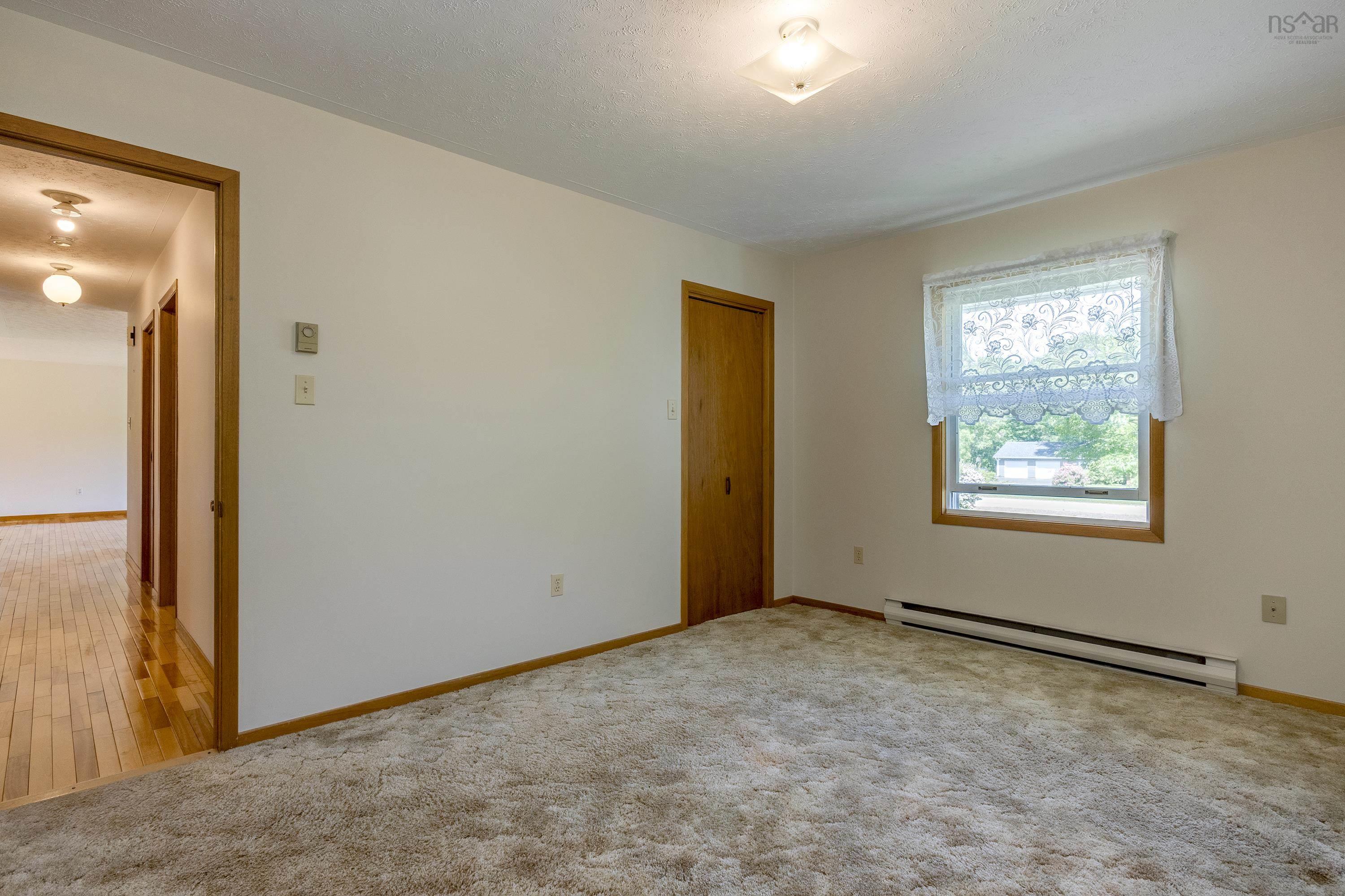 $487,500.00: 1803 Gerald Drive Drive, Coldbrook