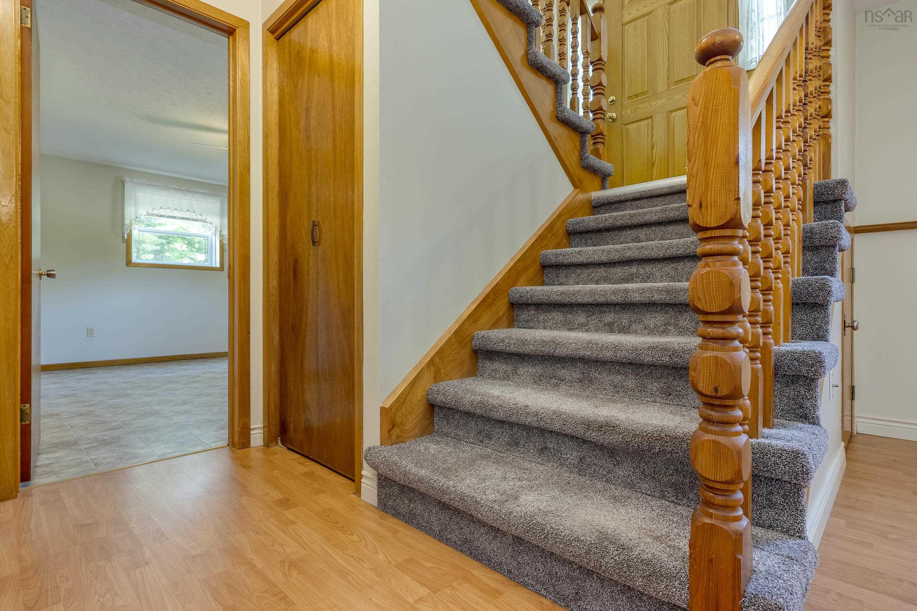 $487,500.00: 1803 Gerald Drive Drive, Coldbrook