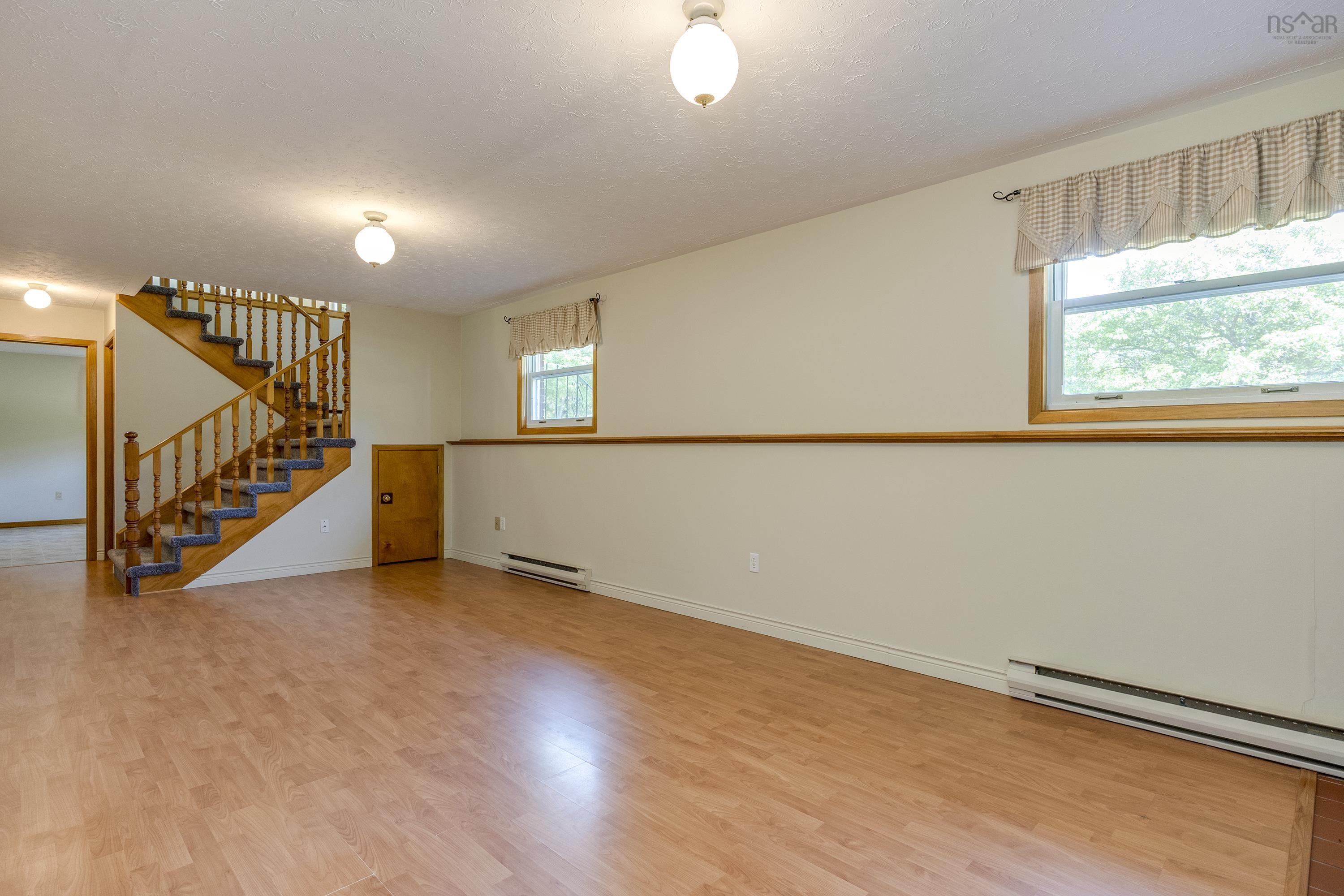 $487,500.00: 1803 Gerald Drive Drive, Coldbrook