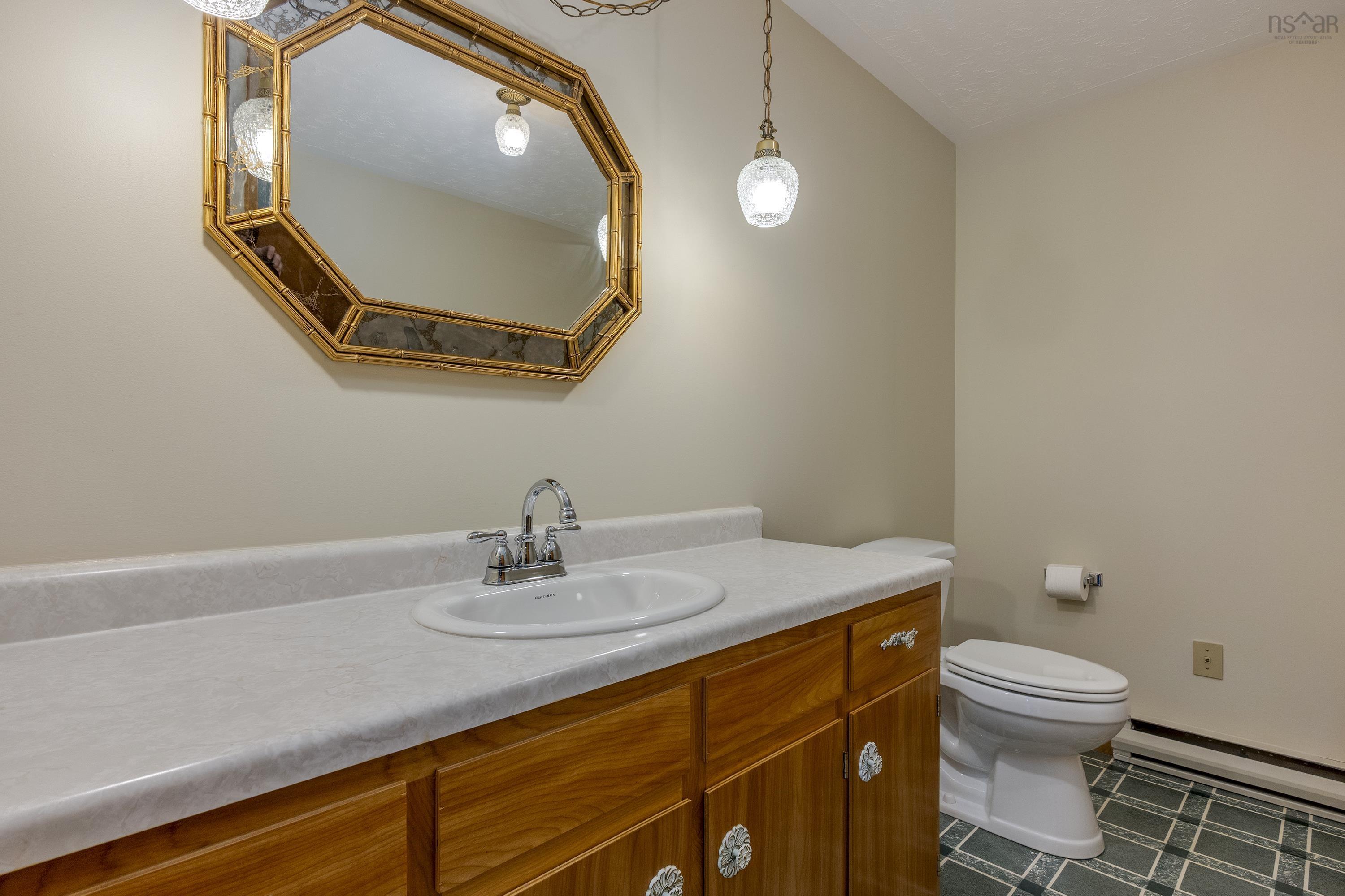 $487,500.00: 1803 Gerald Drive Drive, Coldbrook