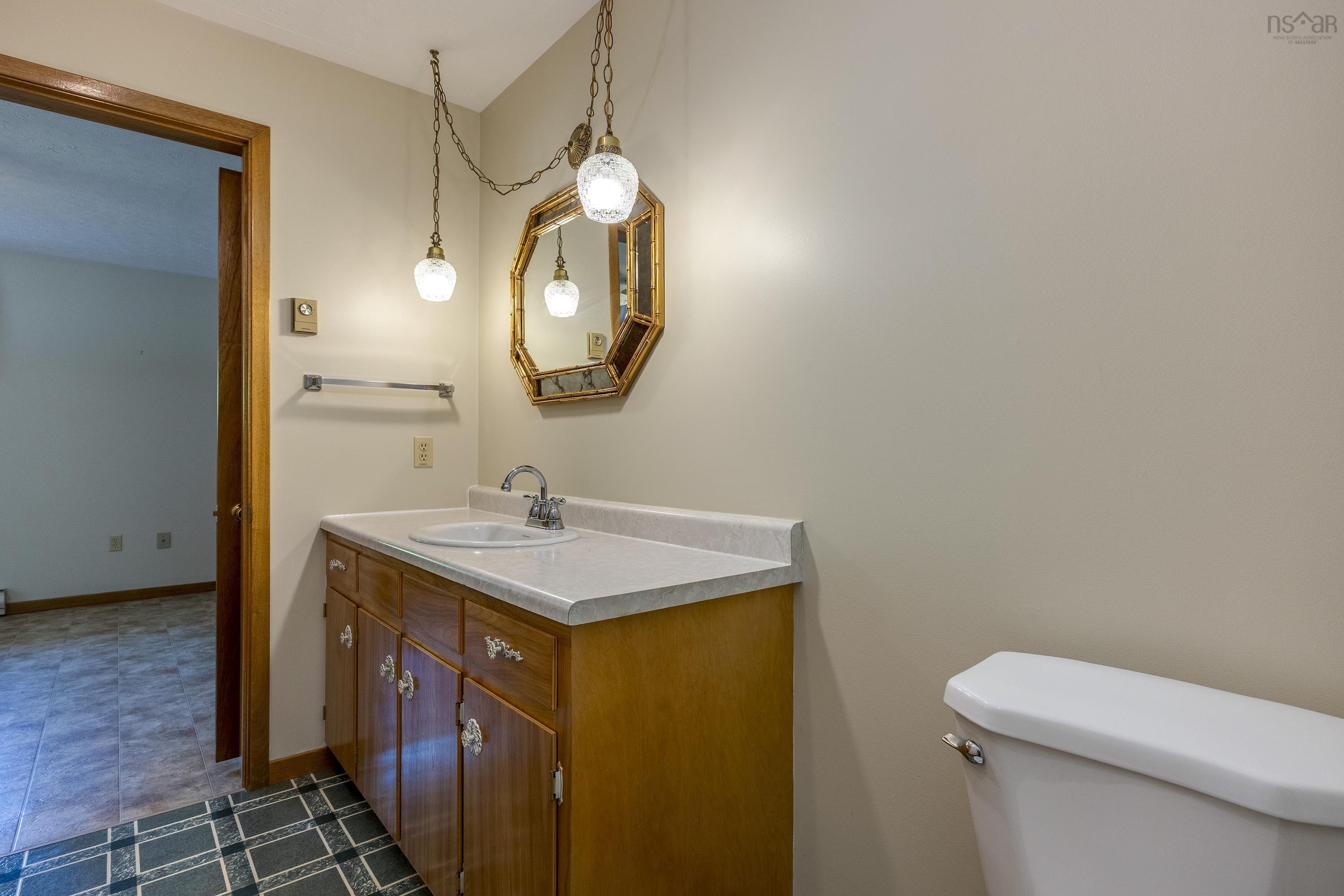 $487,500.00: 1803 Gerald Drive Drive, Coldbrook