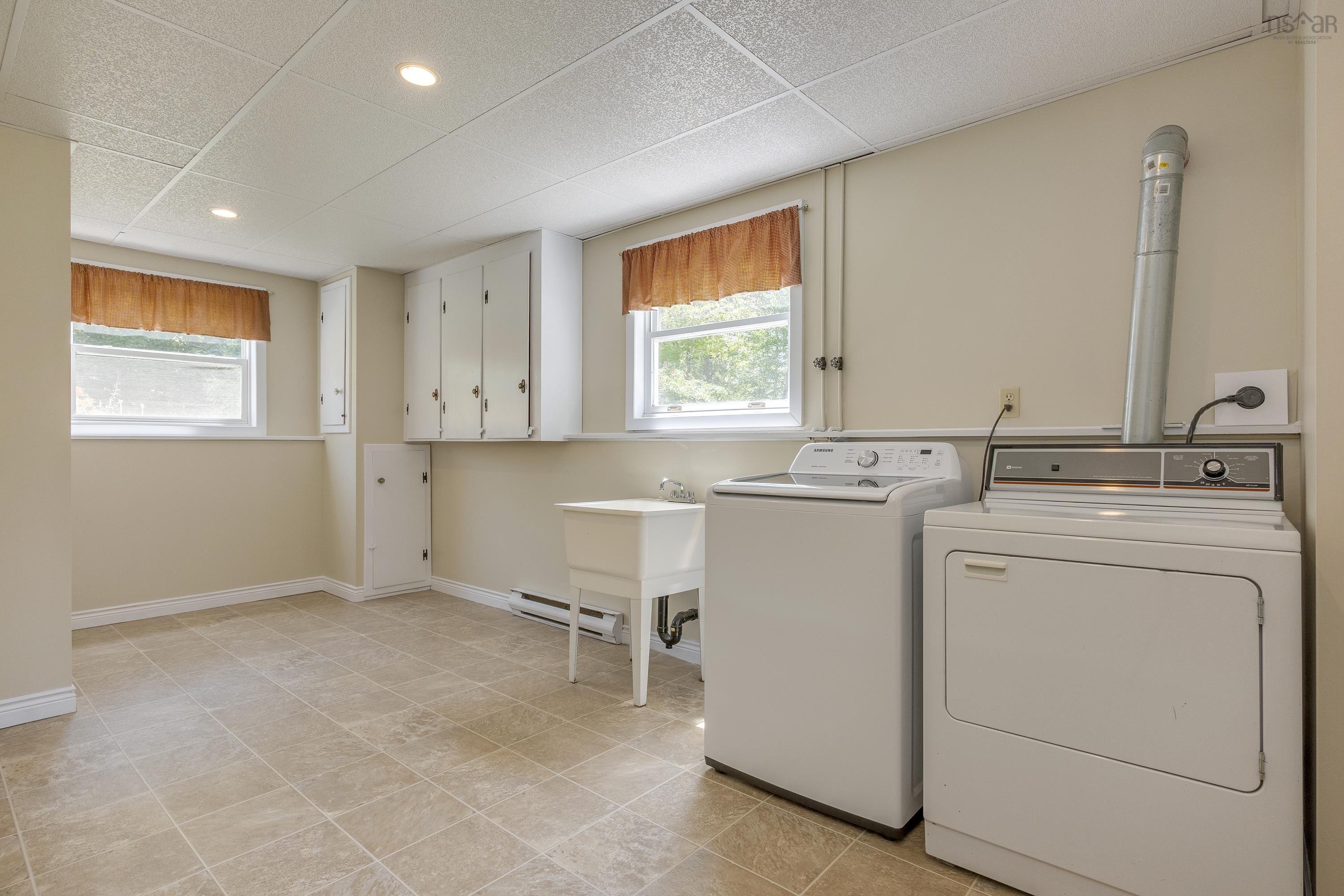 $487,500.00: 1803 Gerald Drive Drive, Coldbrook