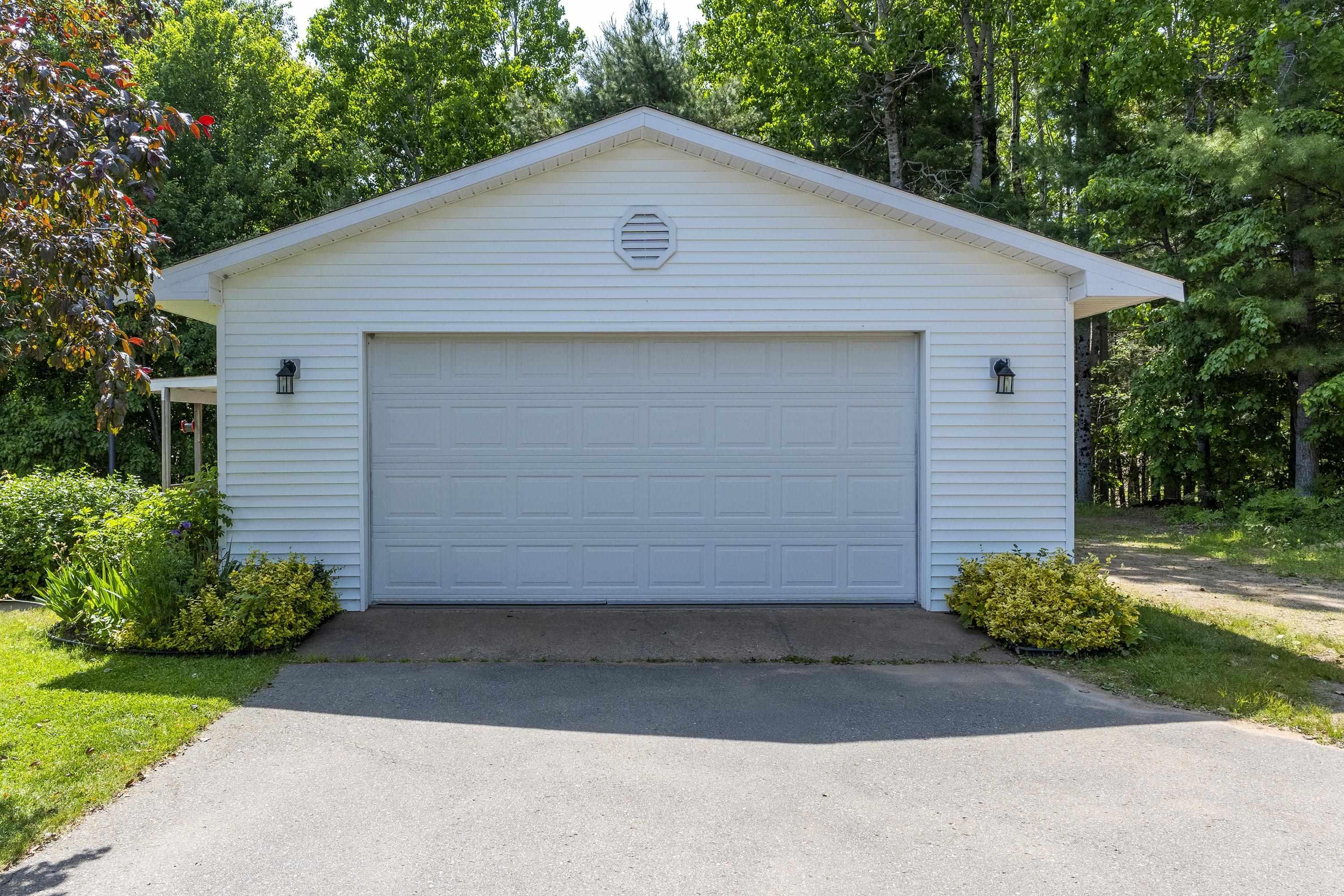 $487,500.00: 1803 Gerald Drive Drive, Coldbrook