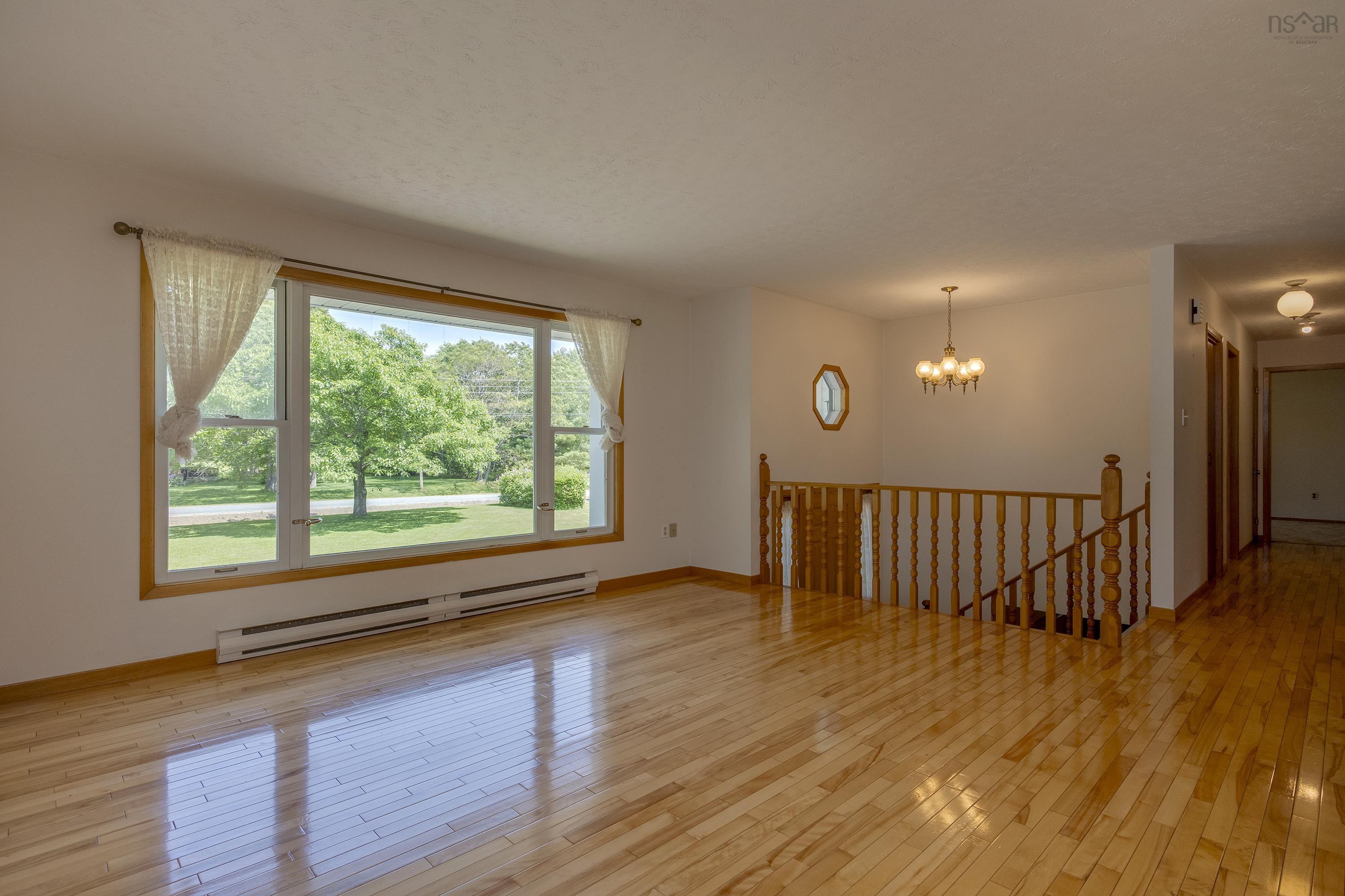 $487,500.00: 1803 Gerald Drive Drive, Coldbrook