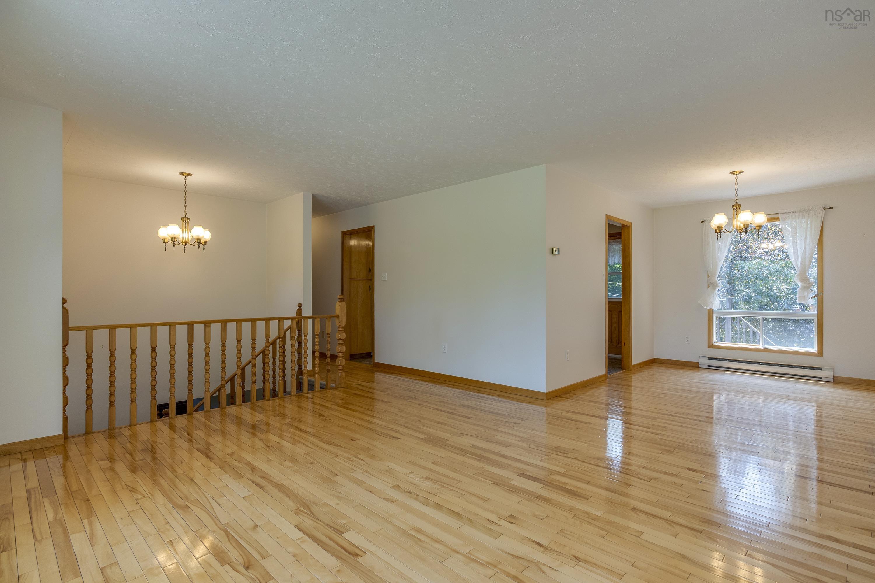 $487,500.00: 1803 Gerald Drive Drive, Coldbrook