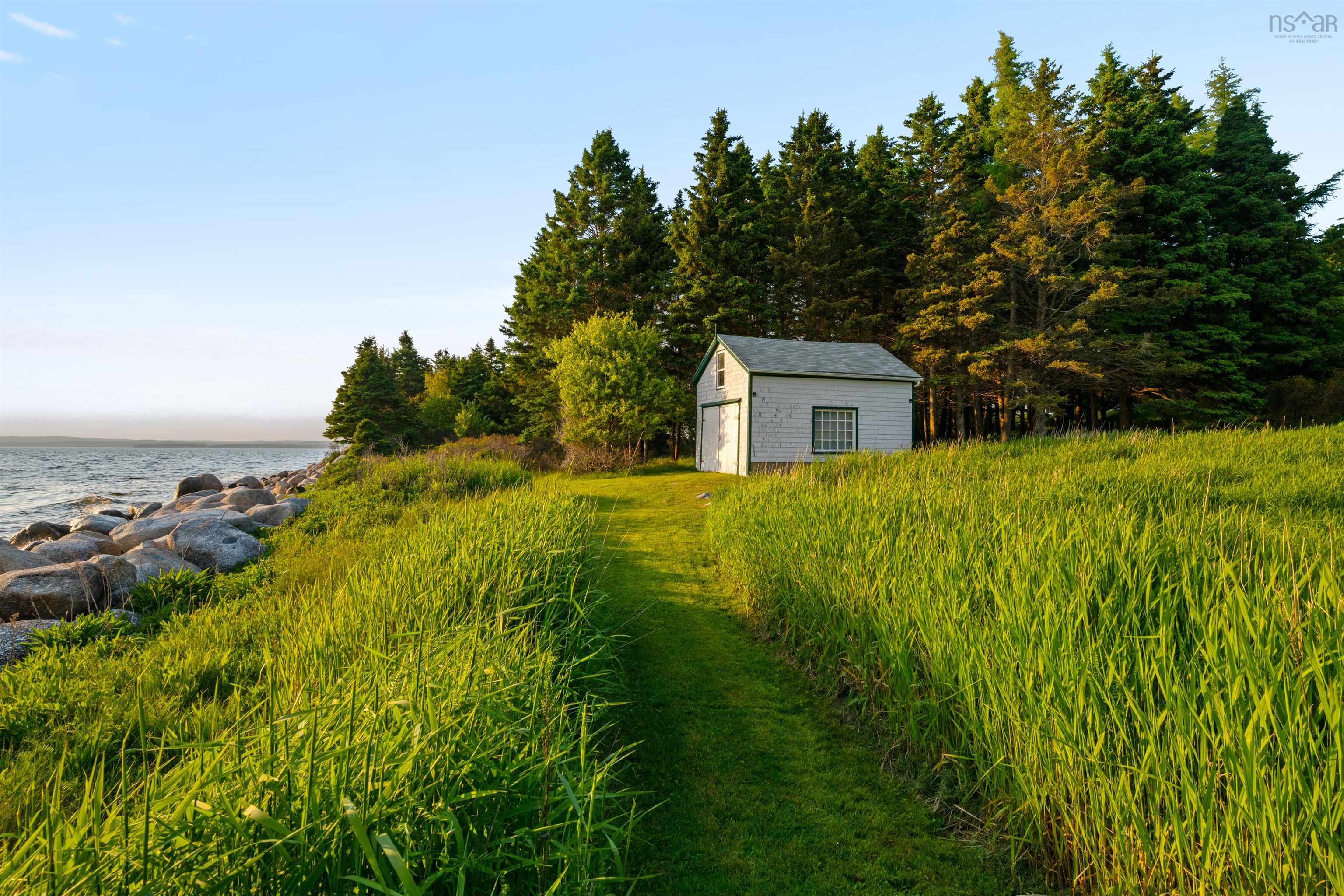 $699,000.00: 326 Upper Blandford Road, Deep Cove