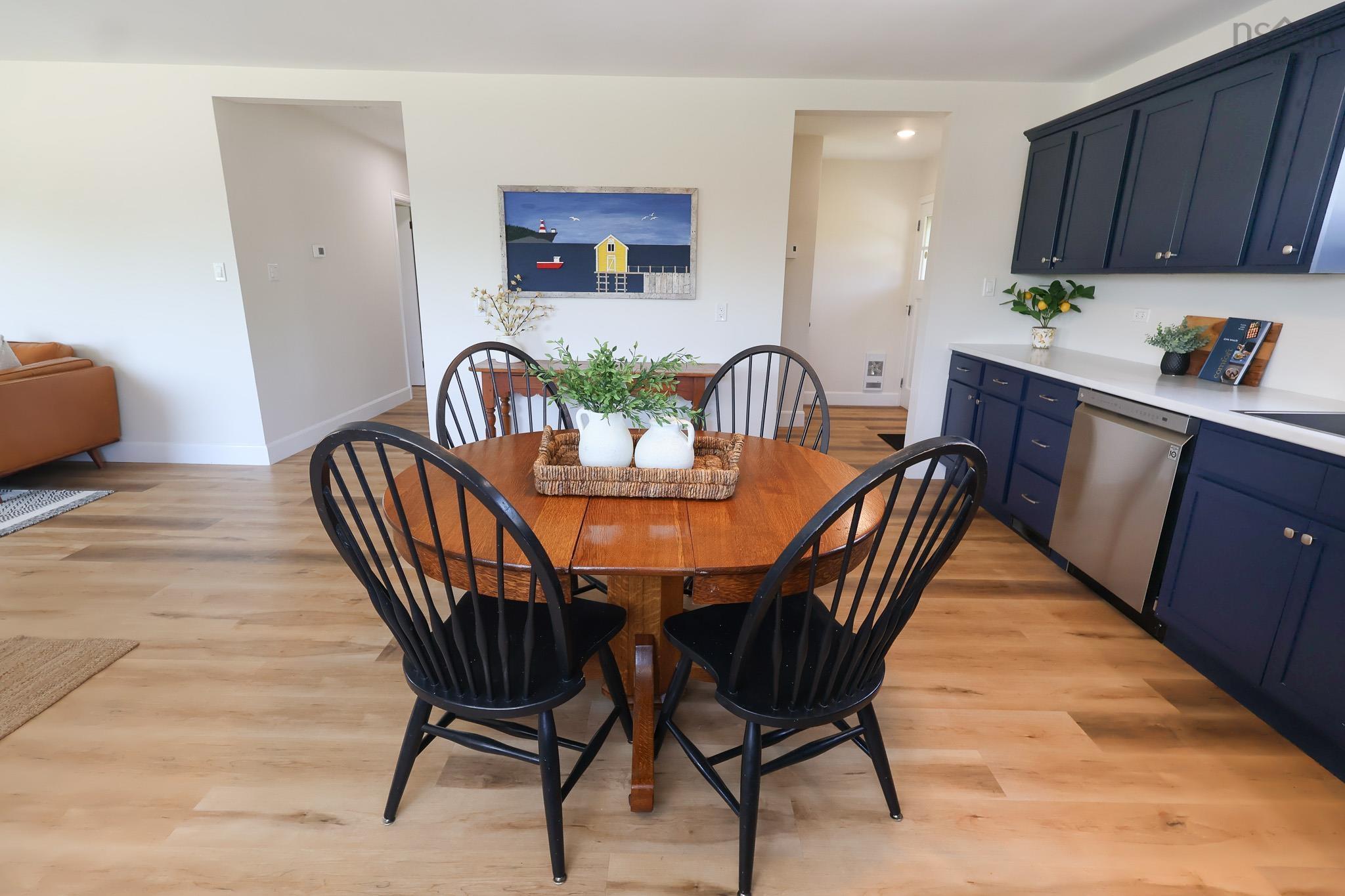 $614,900.00: 353 Blue Rocks Road, Garden Lots