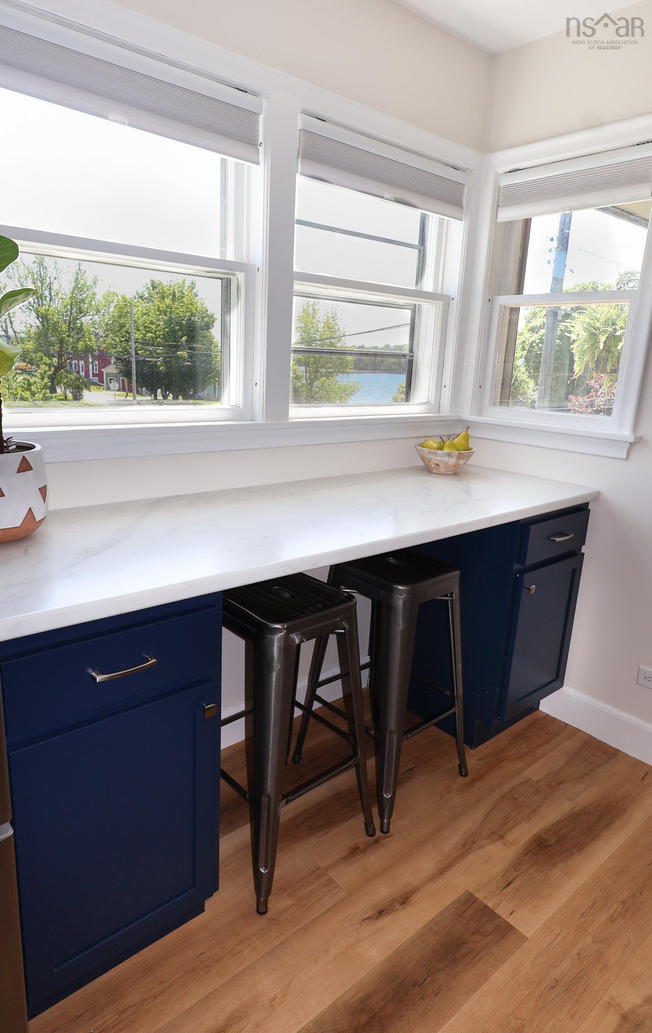 $614,900.00: 353 Blue Rocks Road, Garden Lots