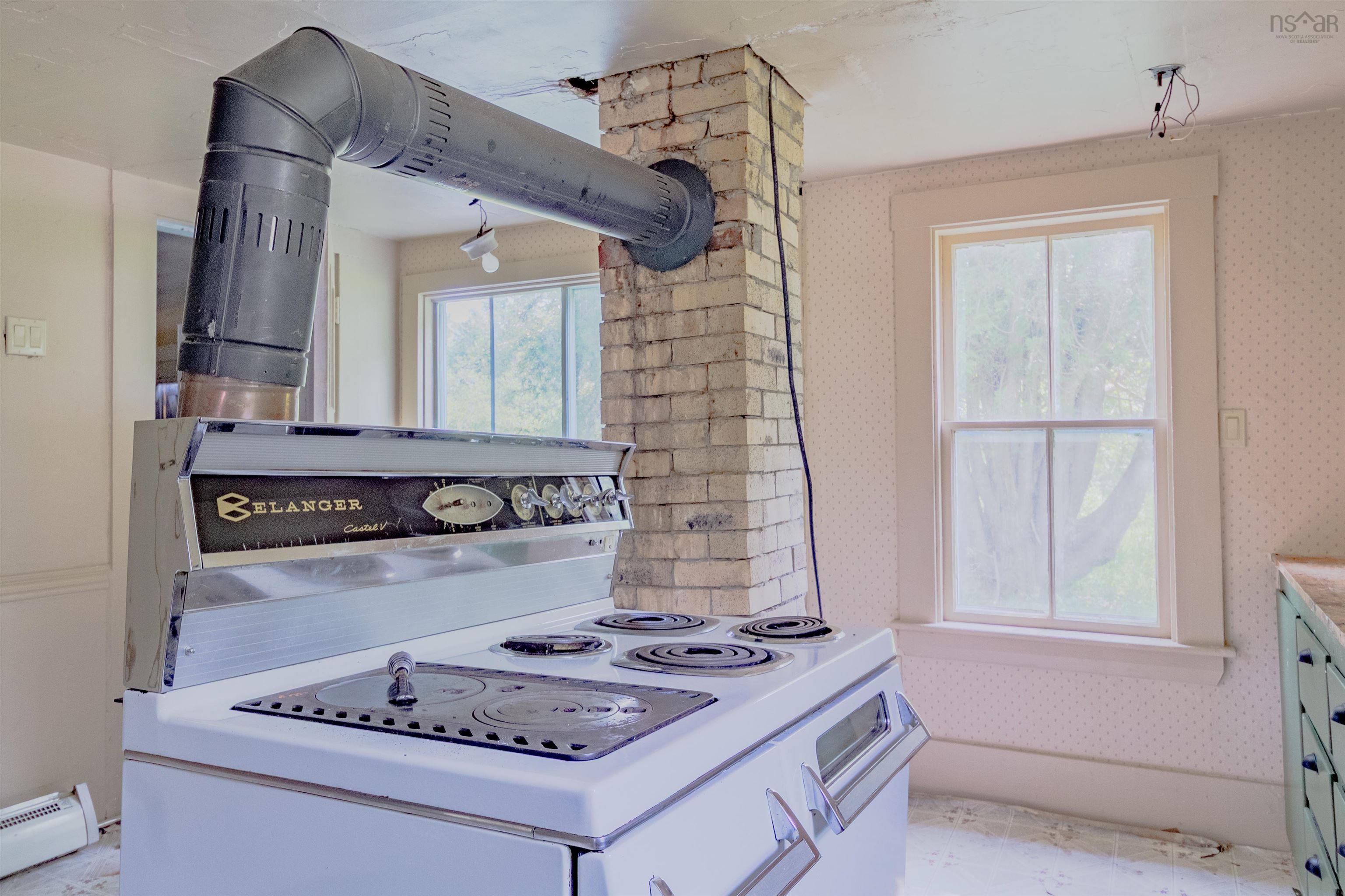 $169,900.00: 1554 Shore Road, Gunning Cove