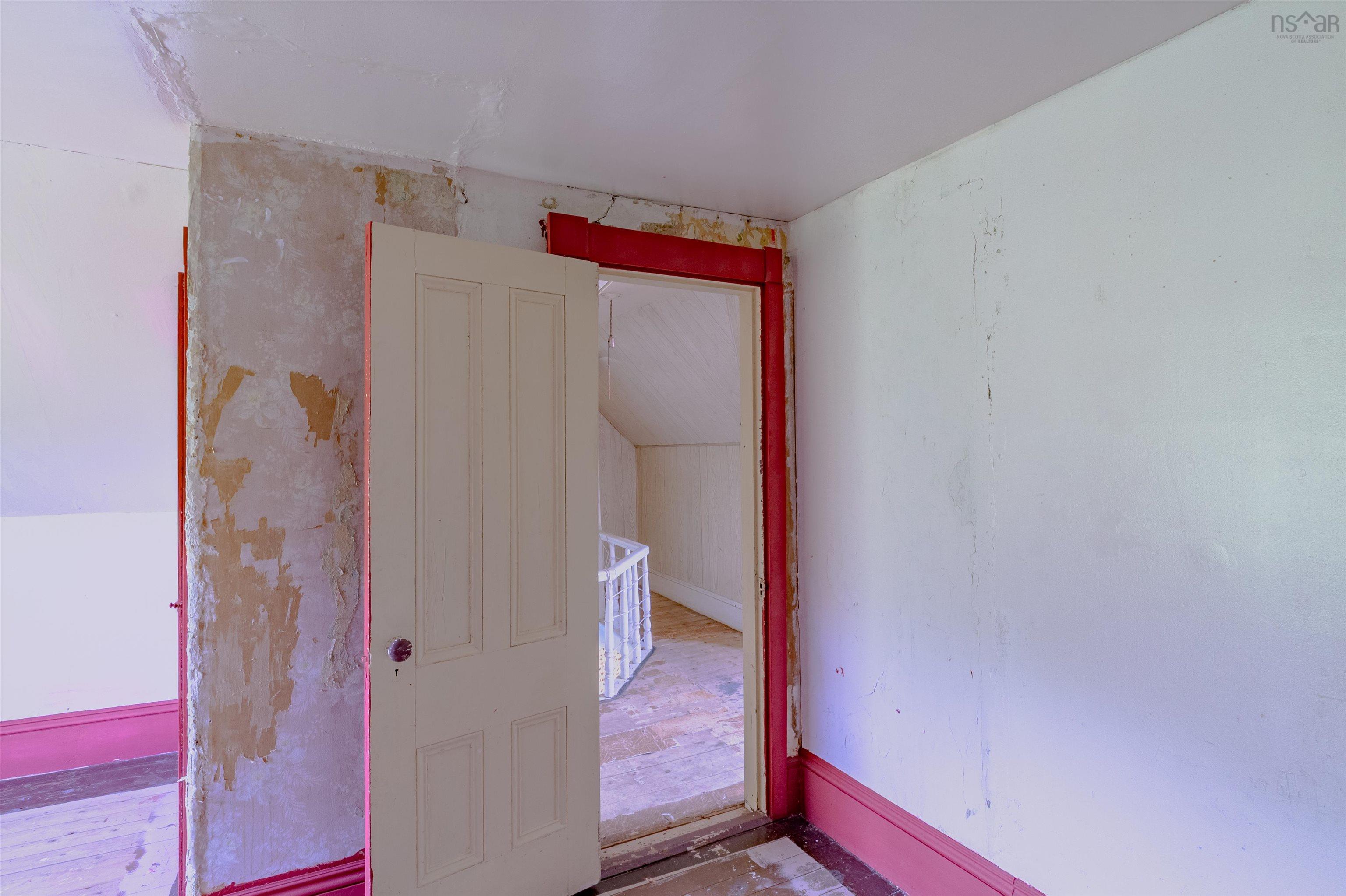 $169,900.00: 1554 Shore Road, Gunning Cove