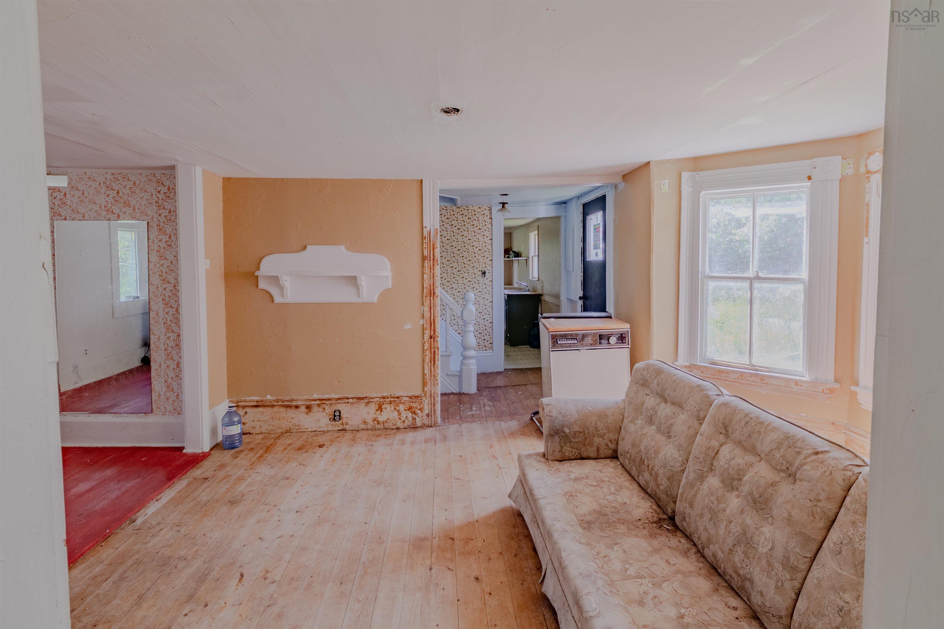 $169,900.00: 1554 Shore Road, Gunning Cove