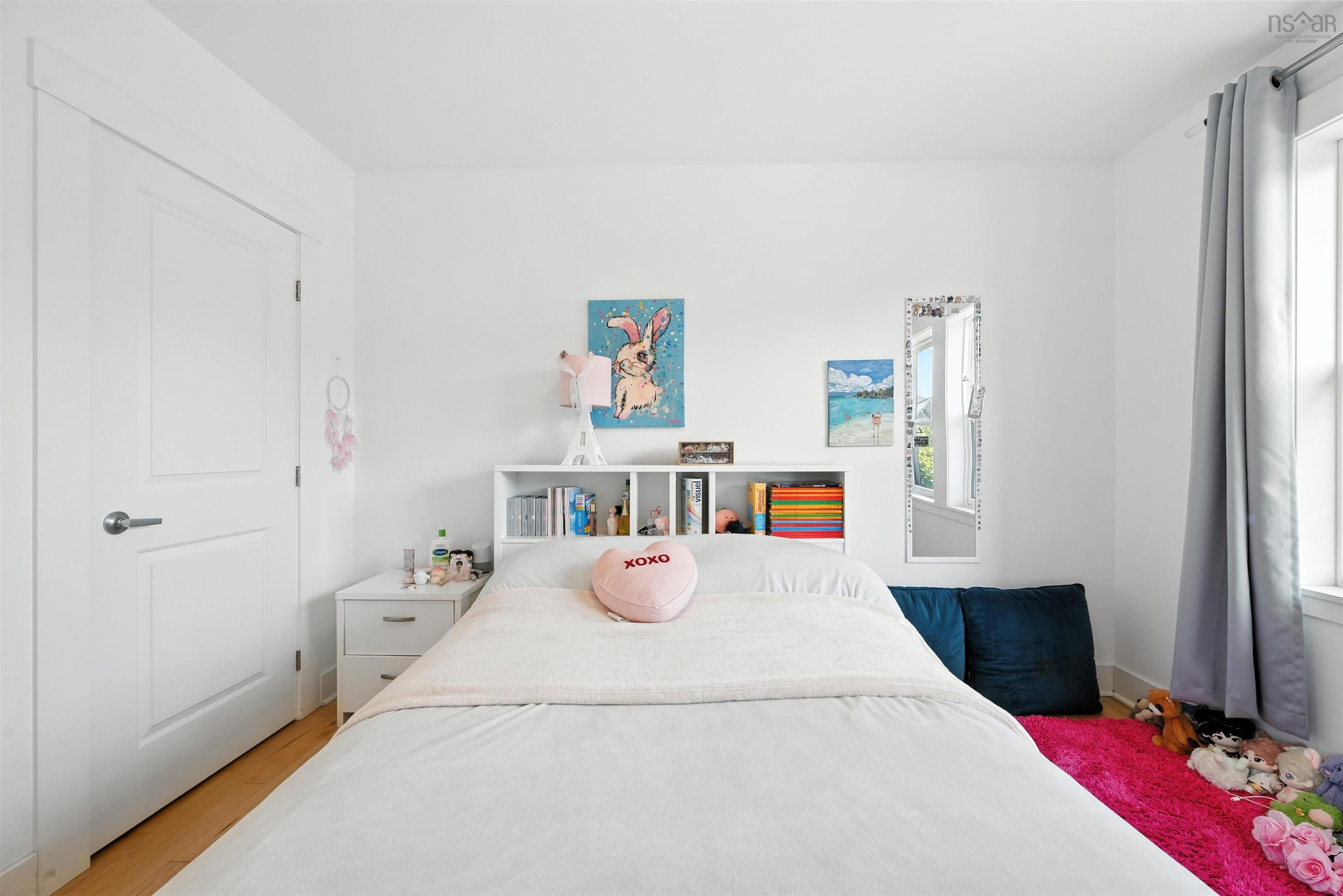 $664,900.00: 19 Hazelton Hill, West Bedford