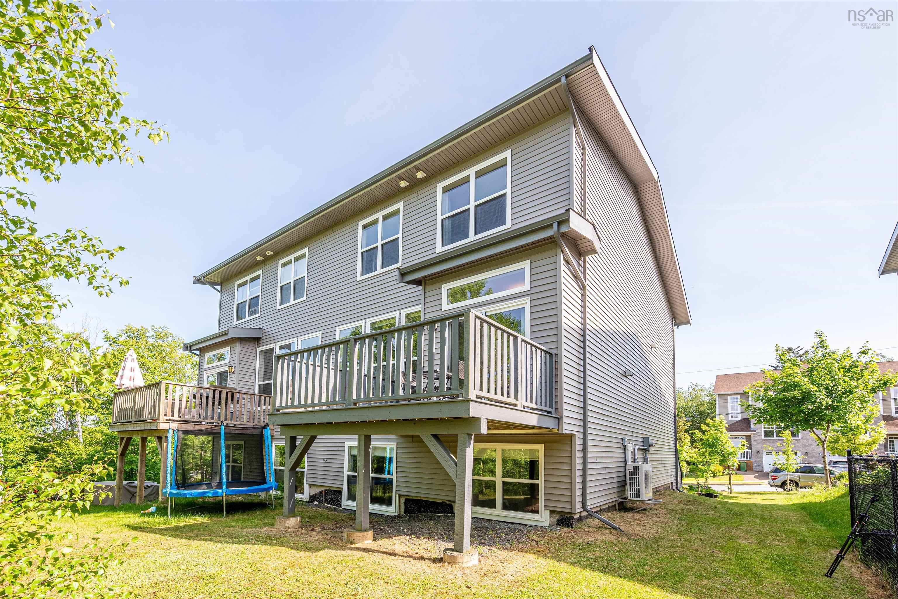 $664,900.00: 19 Hazelton Hill, West Bedford