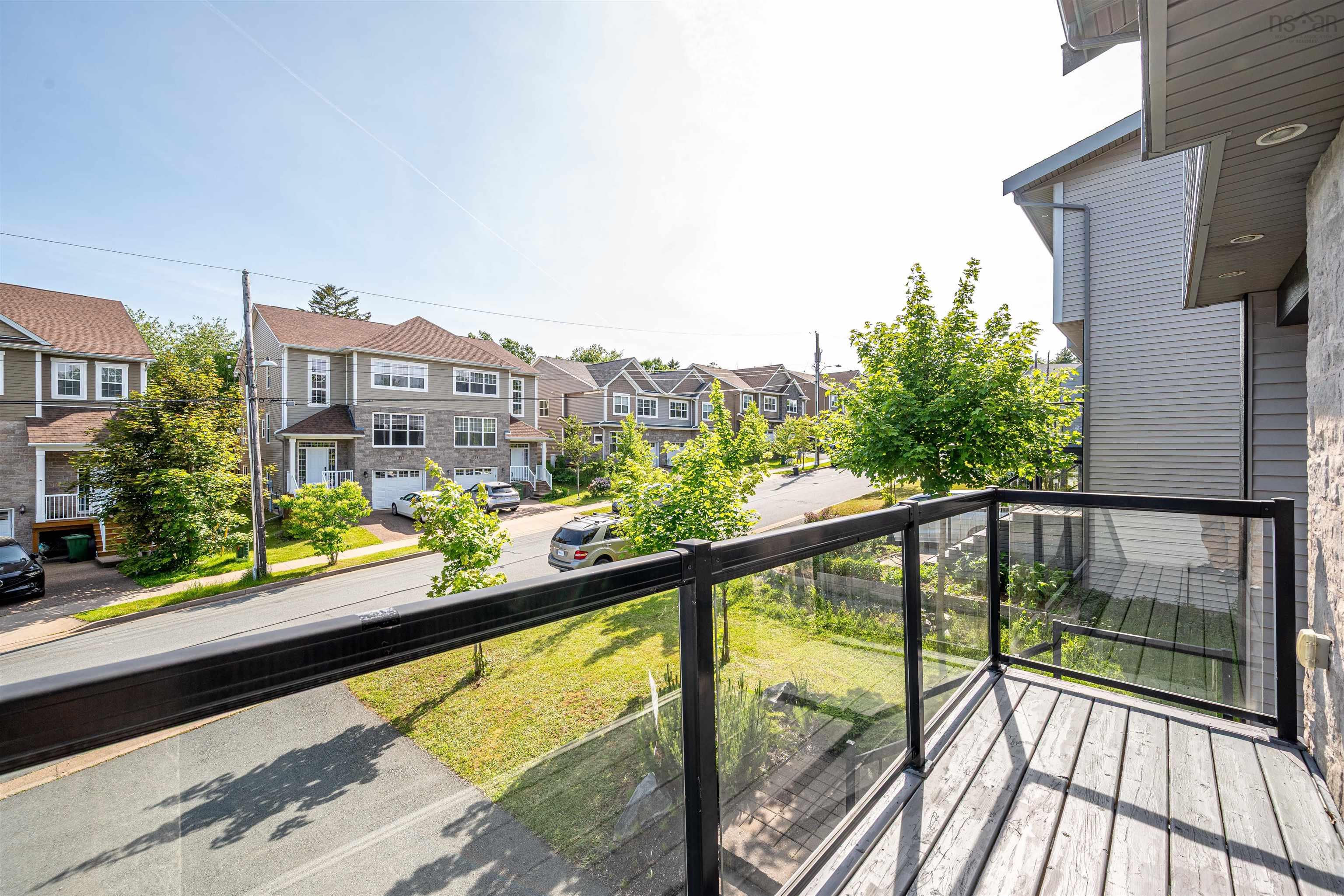 $664,900.00: 19 Hazelton Hill, West Bedford