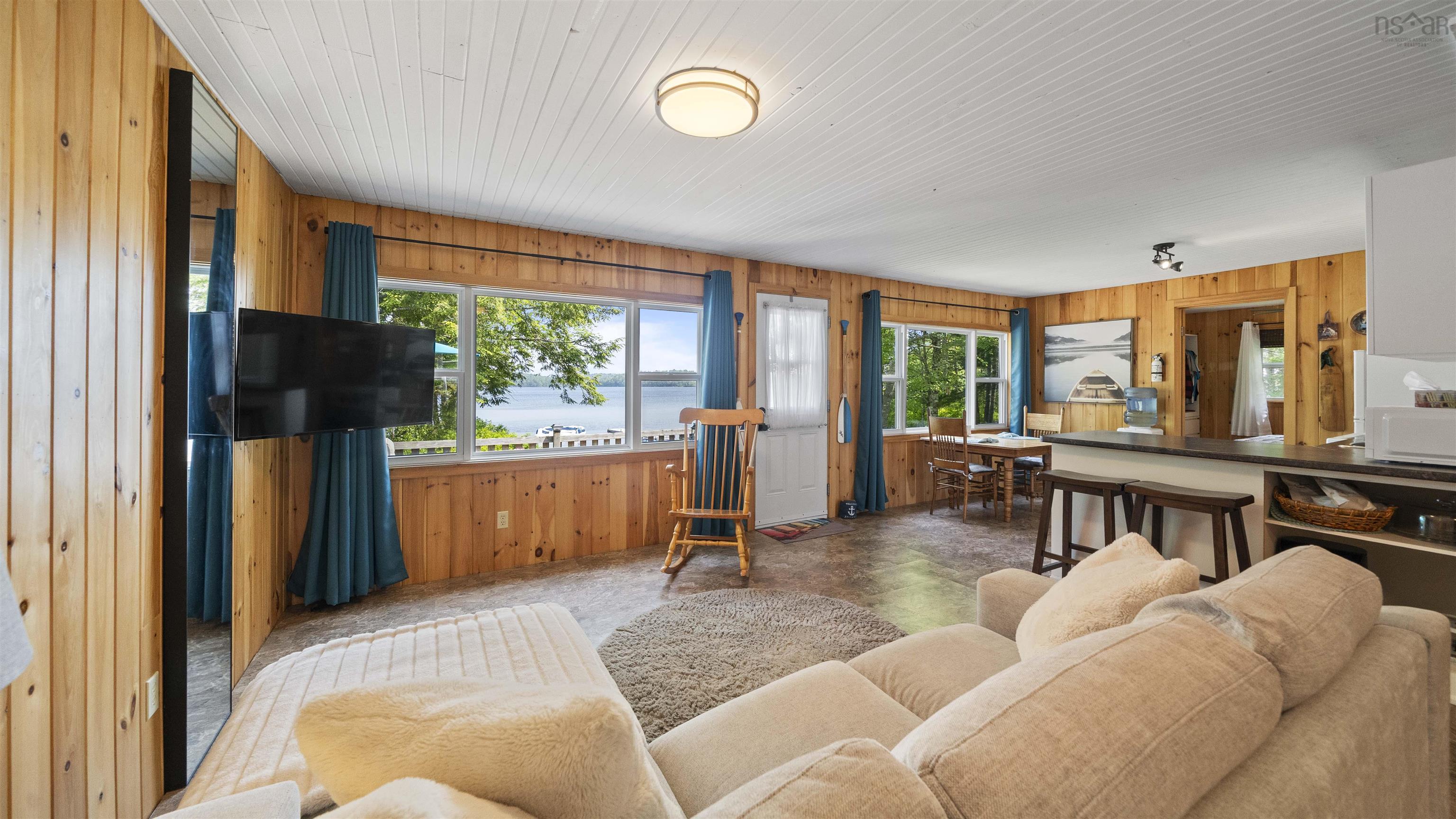 $399,900.00: 45 Crooked Lake Road, Camperdown