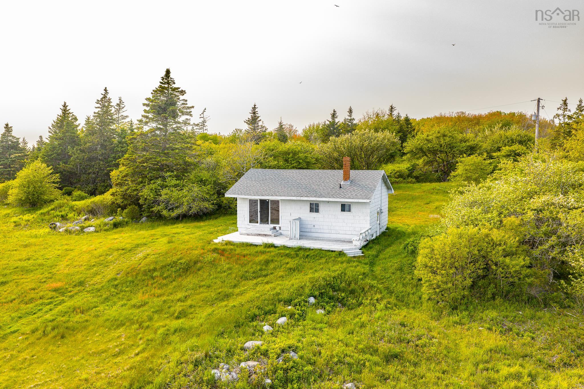 $995,000.00: 1718 Sandy Point Road, Sandy Point